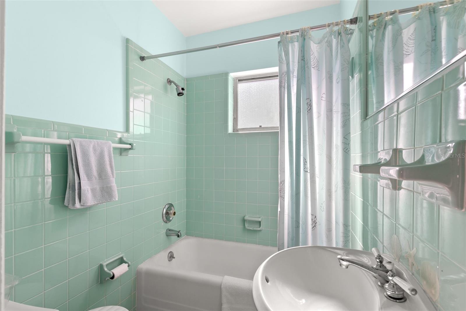 12404 SUNSHINE LN, TREASURE ISLAND, FL, 33706