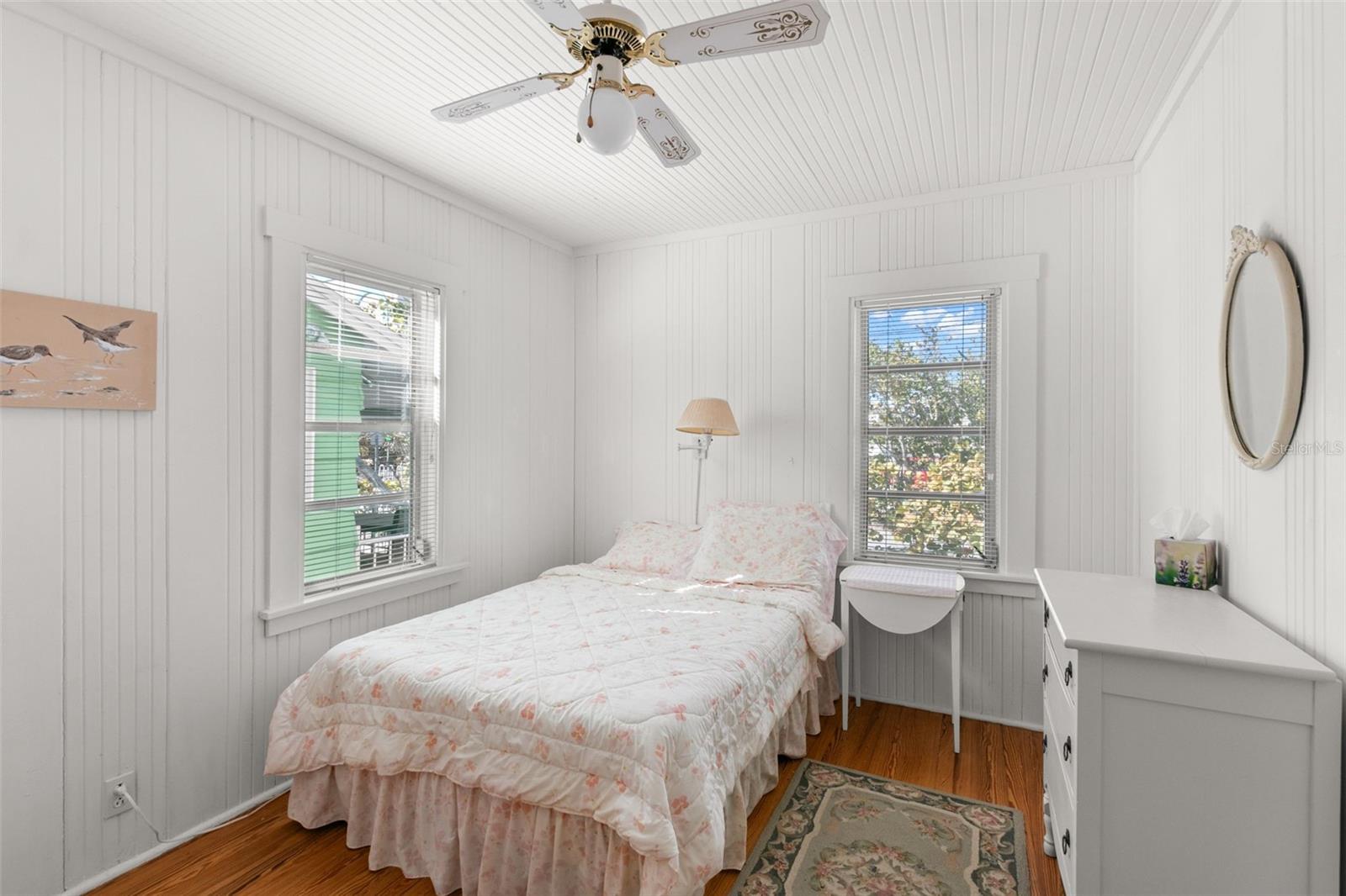 12404 SUNSHINE LN, TREASURE ISLAND, FL, 33706