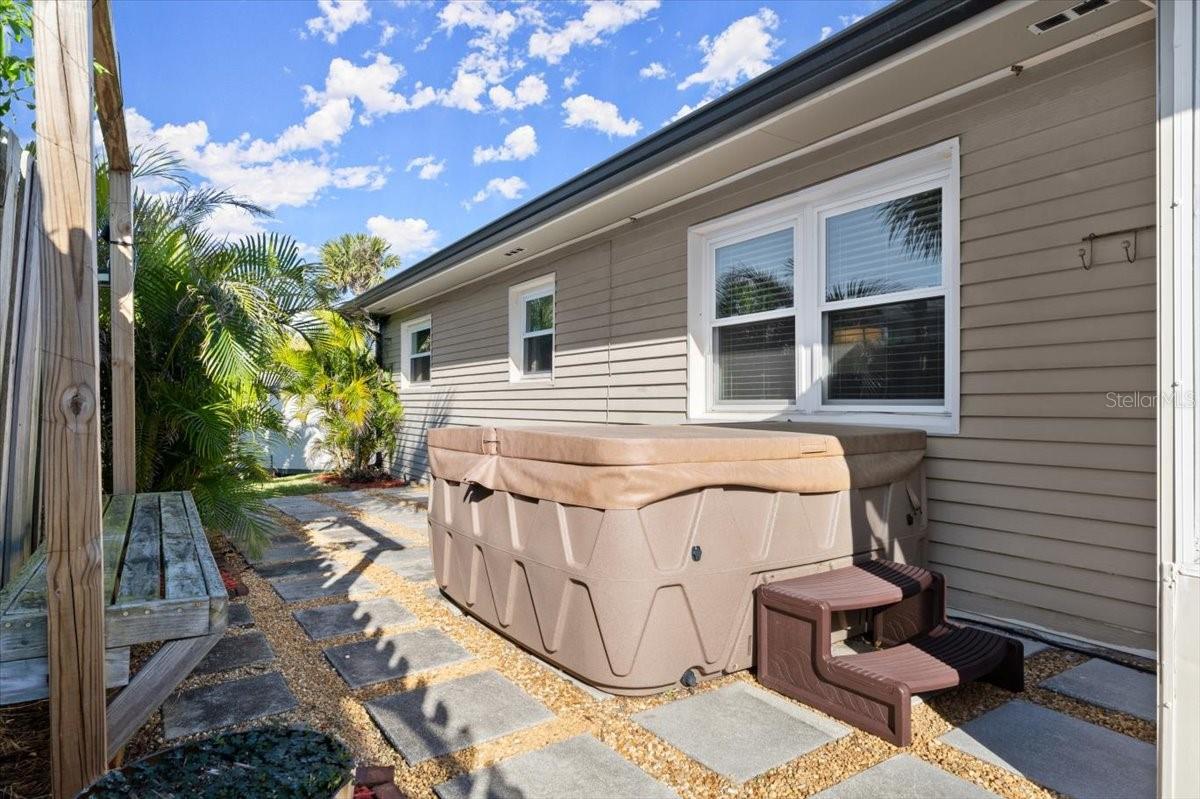 4 SEAFARERS DR, ORMOND BEACH, FL, 32176