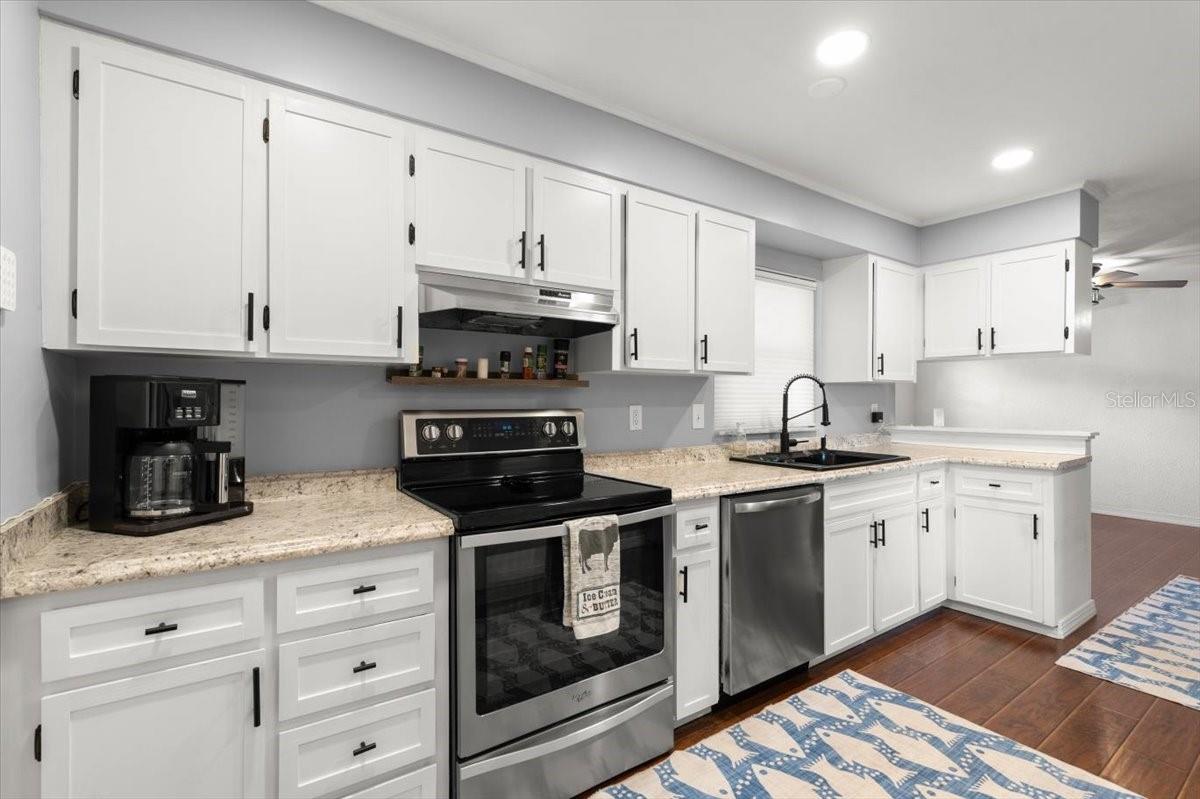 4 SEAFARERS DR, ORMOND BEACH, FL, 32176