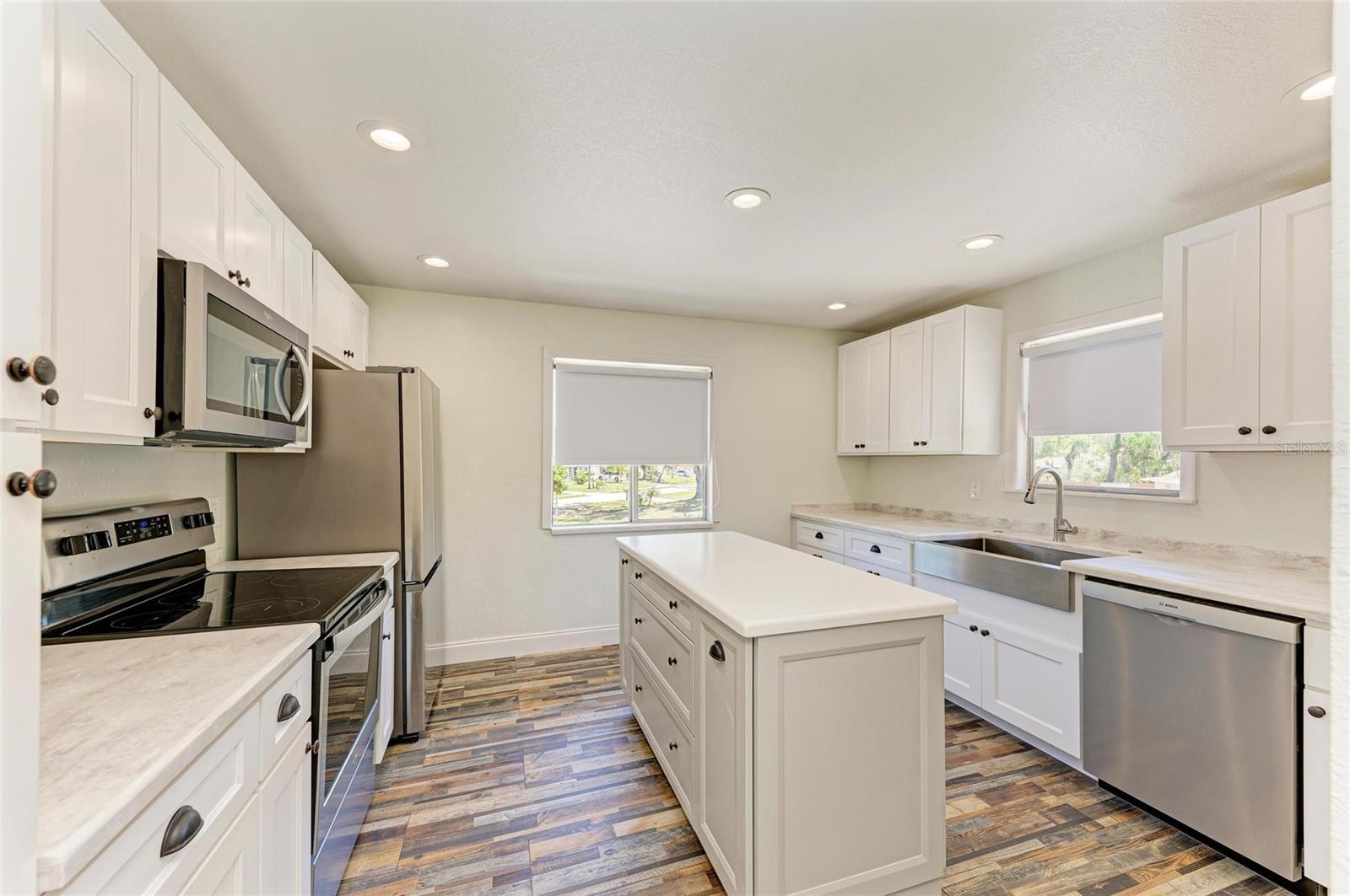5311 SAN JOSE DR, SARASOTA, FL, 34235