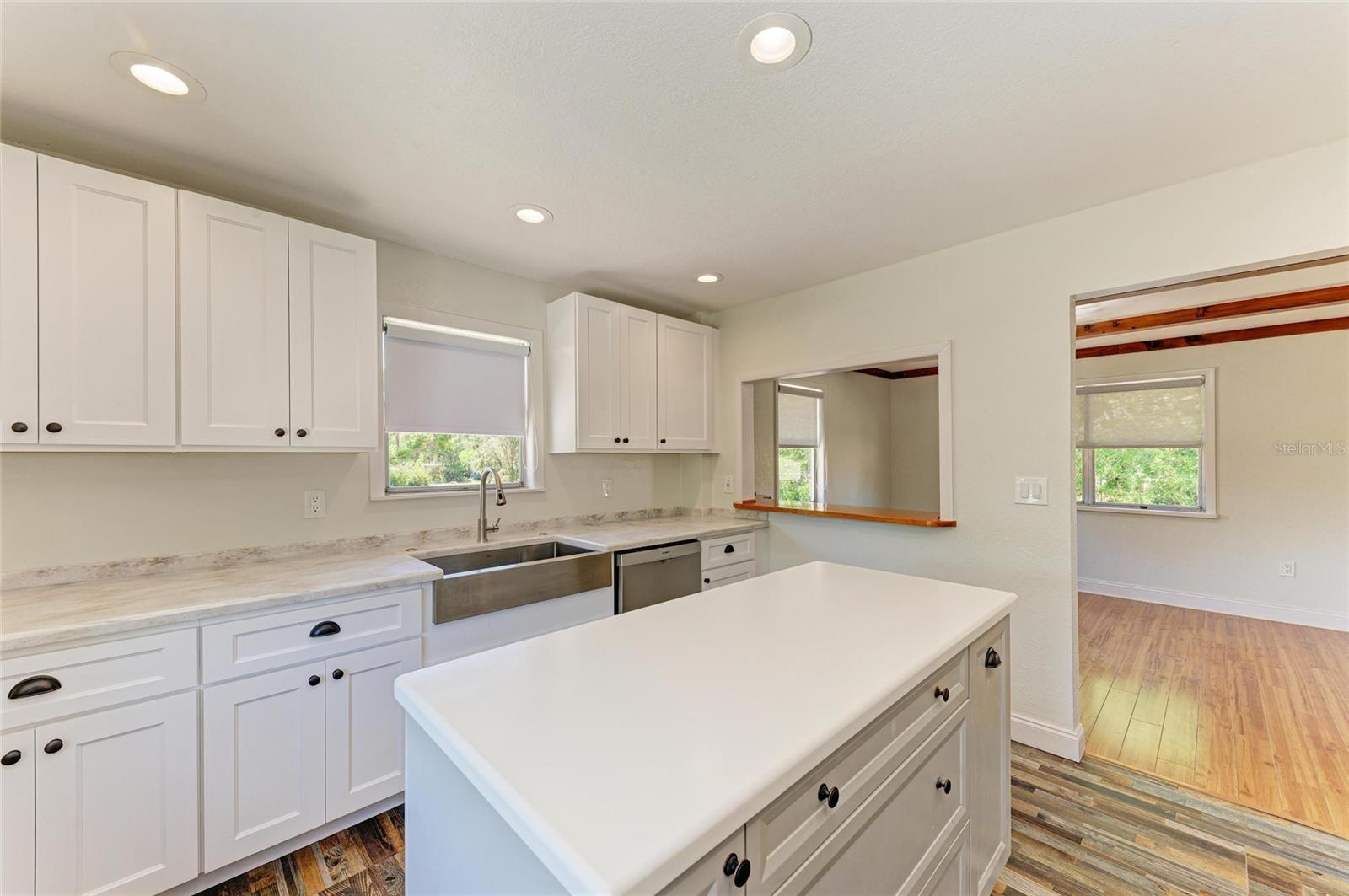 5311 SAN JOSE DR, SARASOTA, FL, 34235