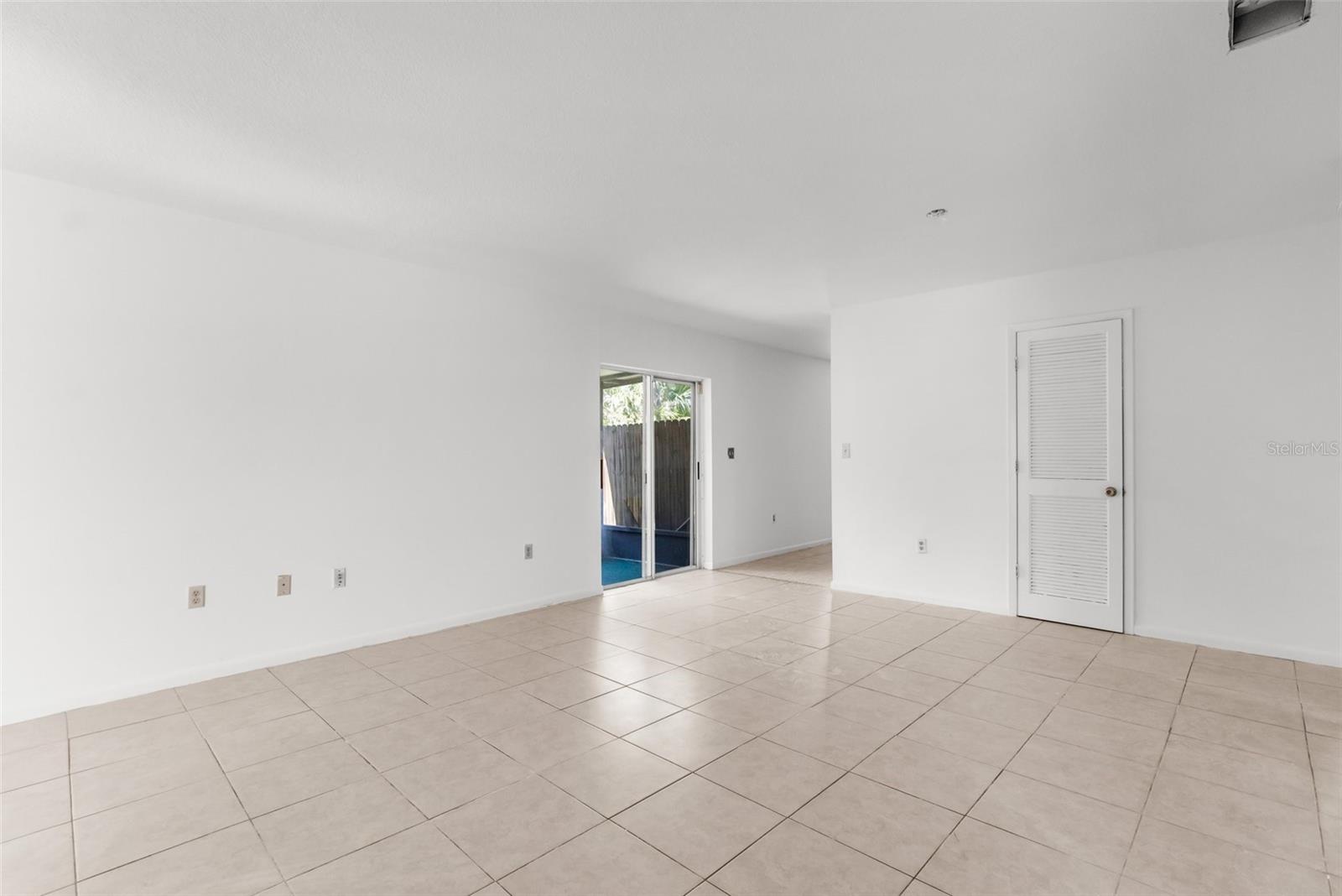 2125 W CYPRESS ST, TAMPA, FL, 33606