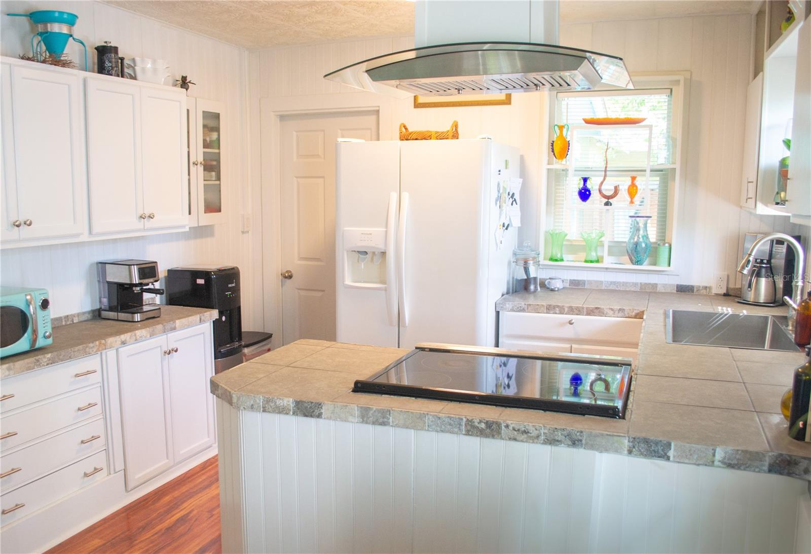 2501 EMERSON AVE S, ST PETERSBURG, FL, 33712