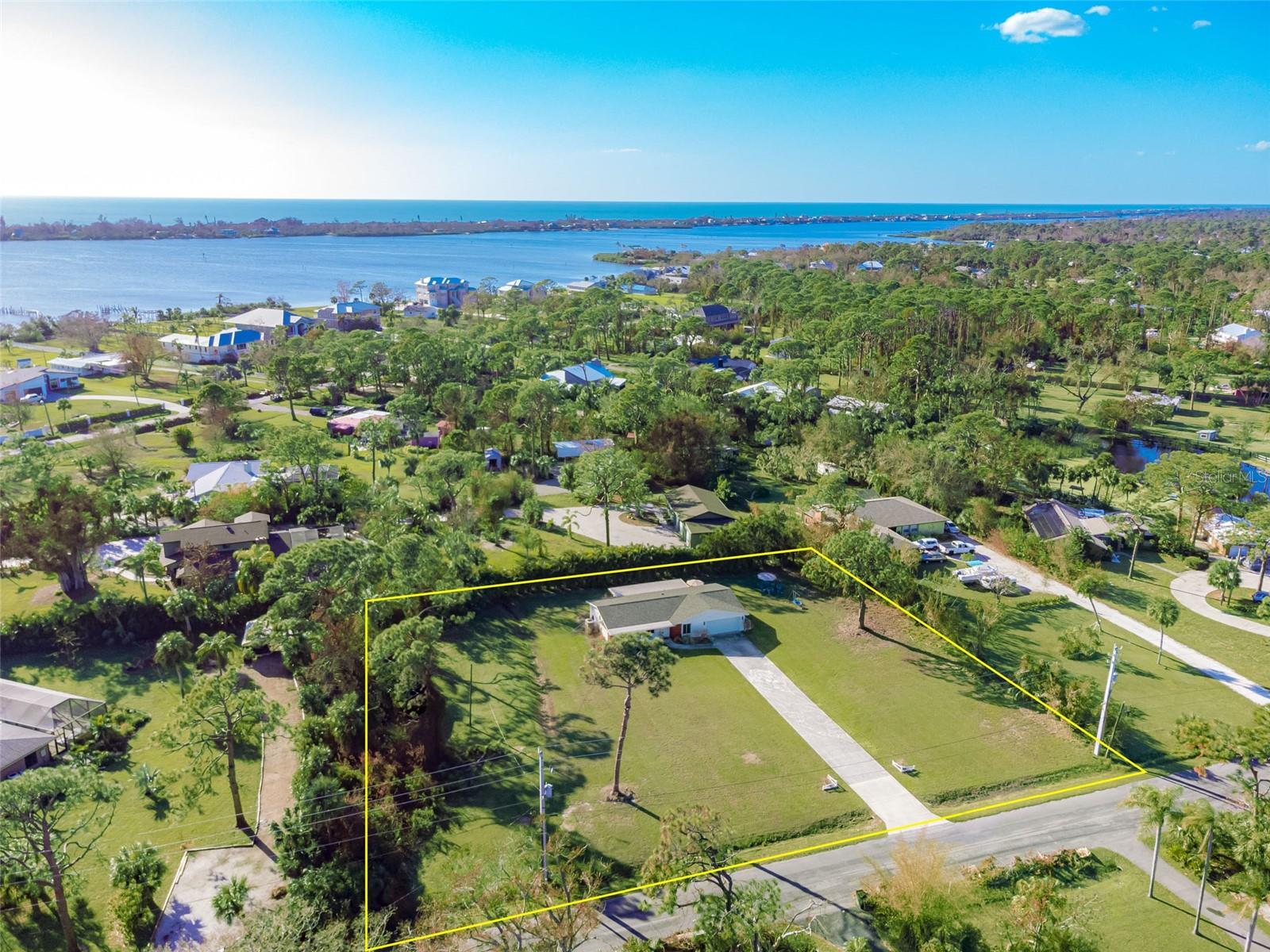 1115 LARCHMONT DR, ENGLEWOOD, FL, 34223