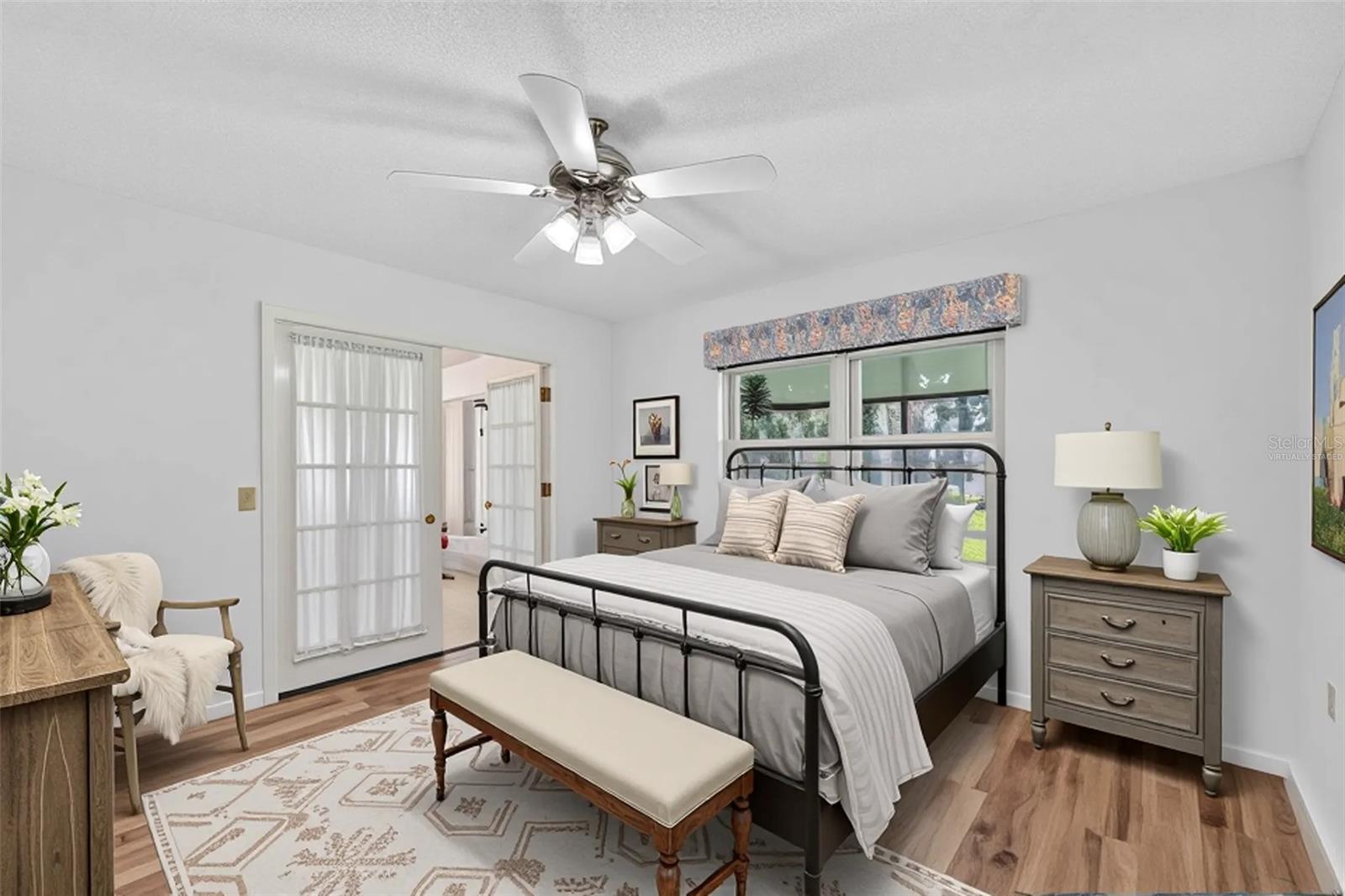 2007 E VIEW DR, SUN CITY CENTER, FL, 33573