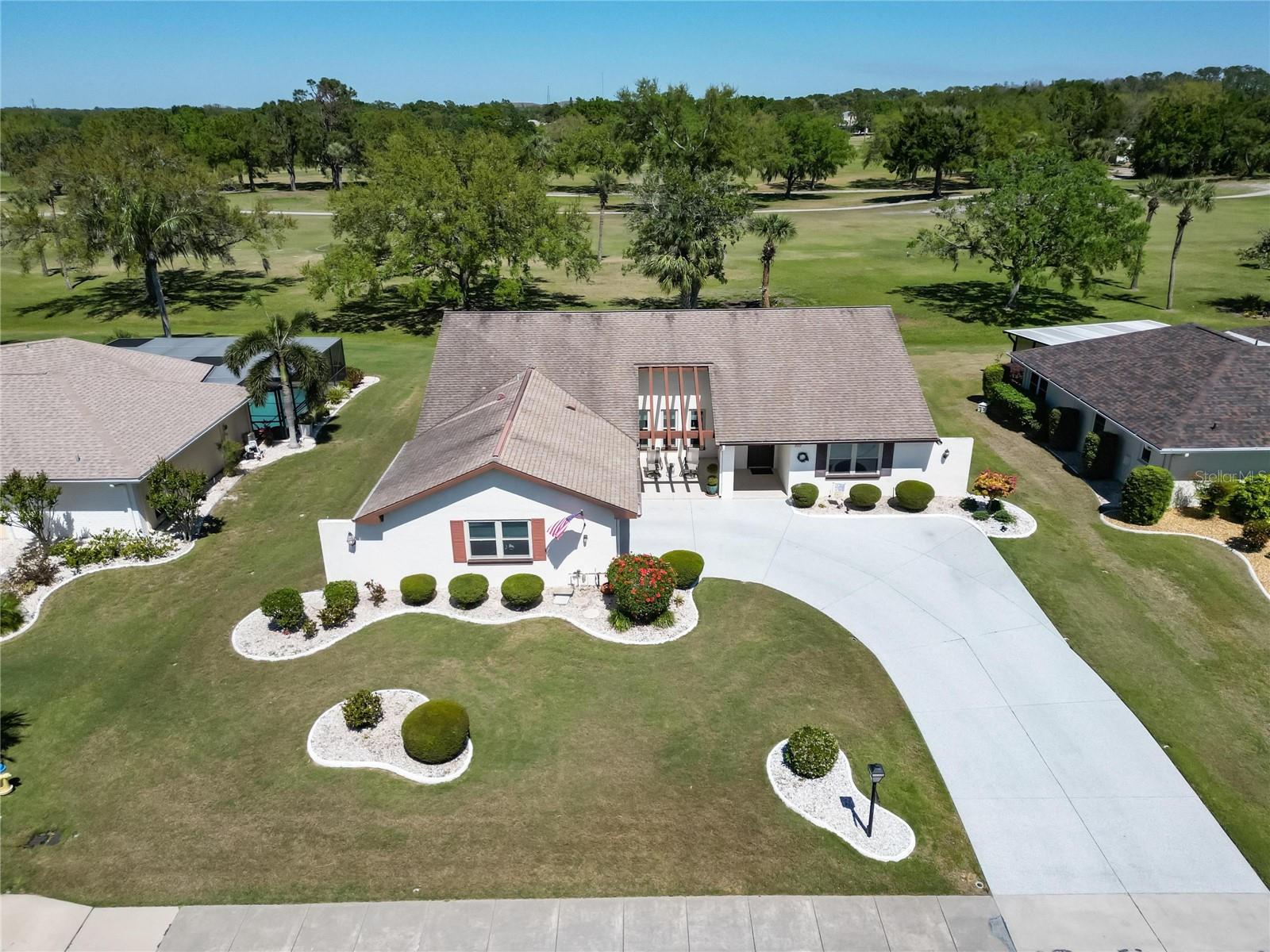 2007 E VIEW DR, SUN CITY CENTER, FL, 33573