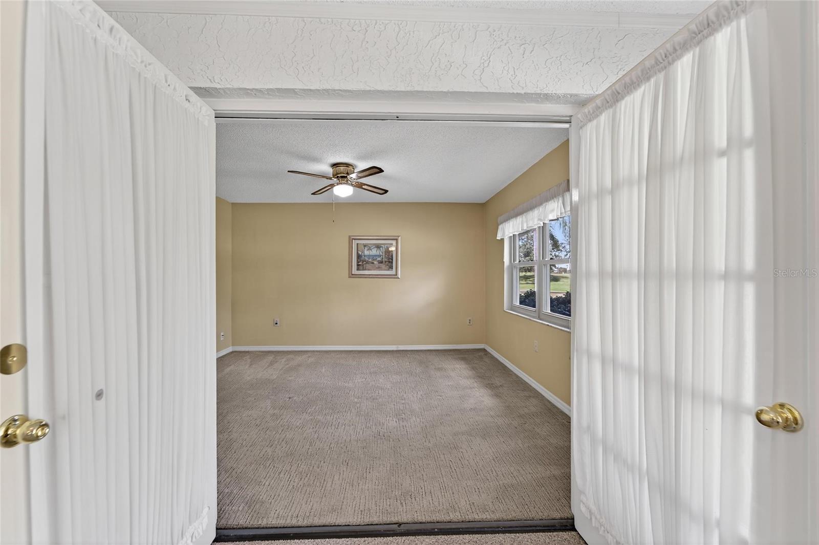 2007 E VIEW DR, SUN CITY CENTER, FL, 33573