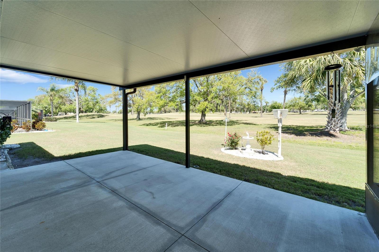 2007 E VIEW DR, SUN CITY CENTER, FL, 33573