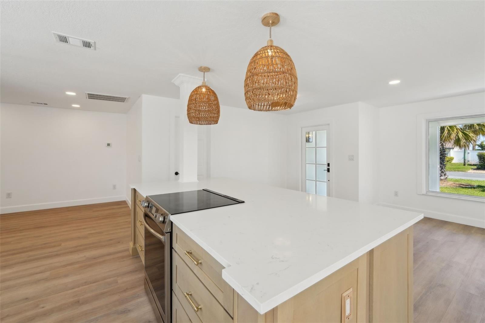 2650 E VINA DEL MAR BLVD, ST PETE BEACH, FL, 33706