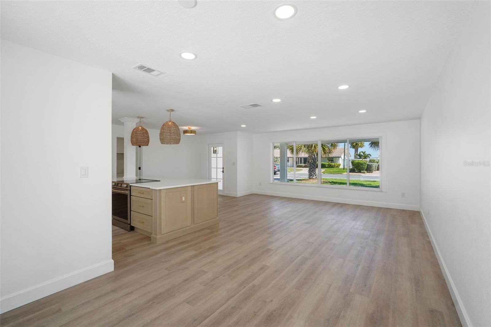 2650 E VINA DEL MAR BLVD, ST PETE BEACH, FL, 33706