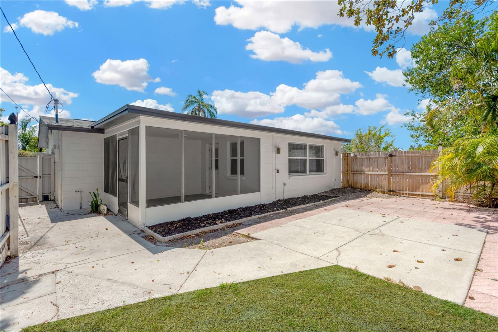 5015 LOFTON DR, NEW PORT RICHEY, FL, 34652