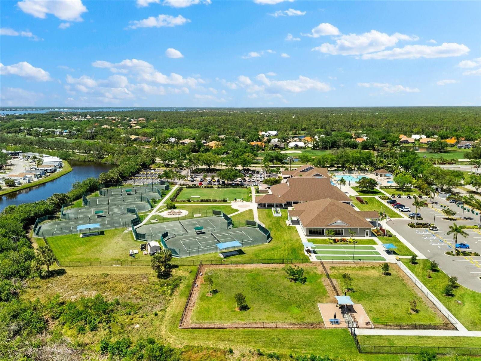 13792 LONG LAKE LN, PORT CHARLOTTE, FL, 33953