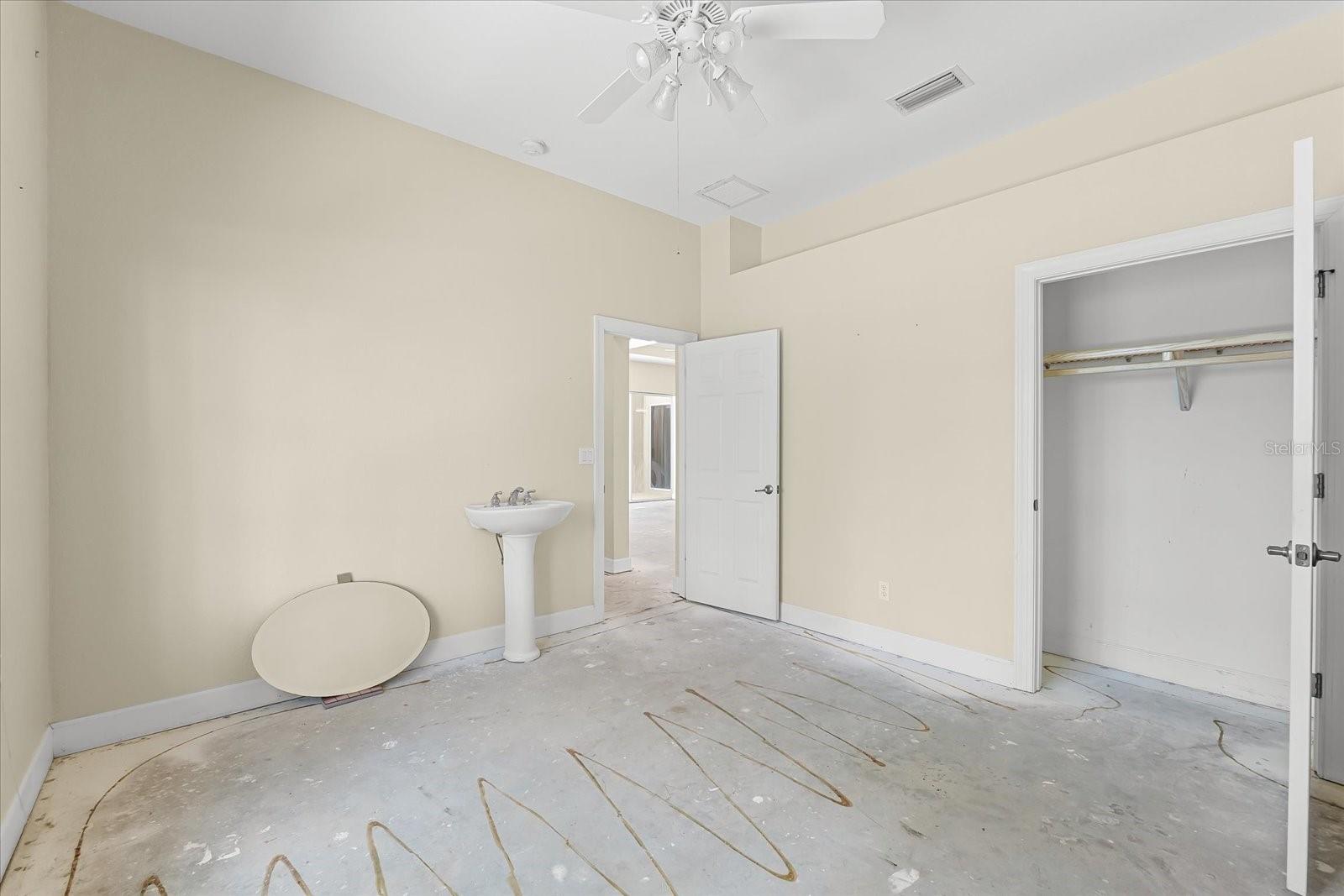 13792 LONG LAKE LN, PORT CHARLOTTE, FL, 33953