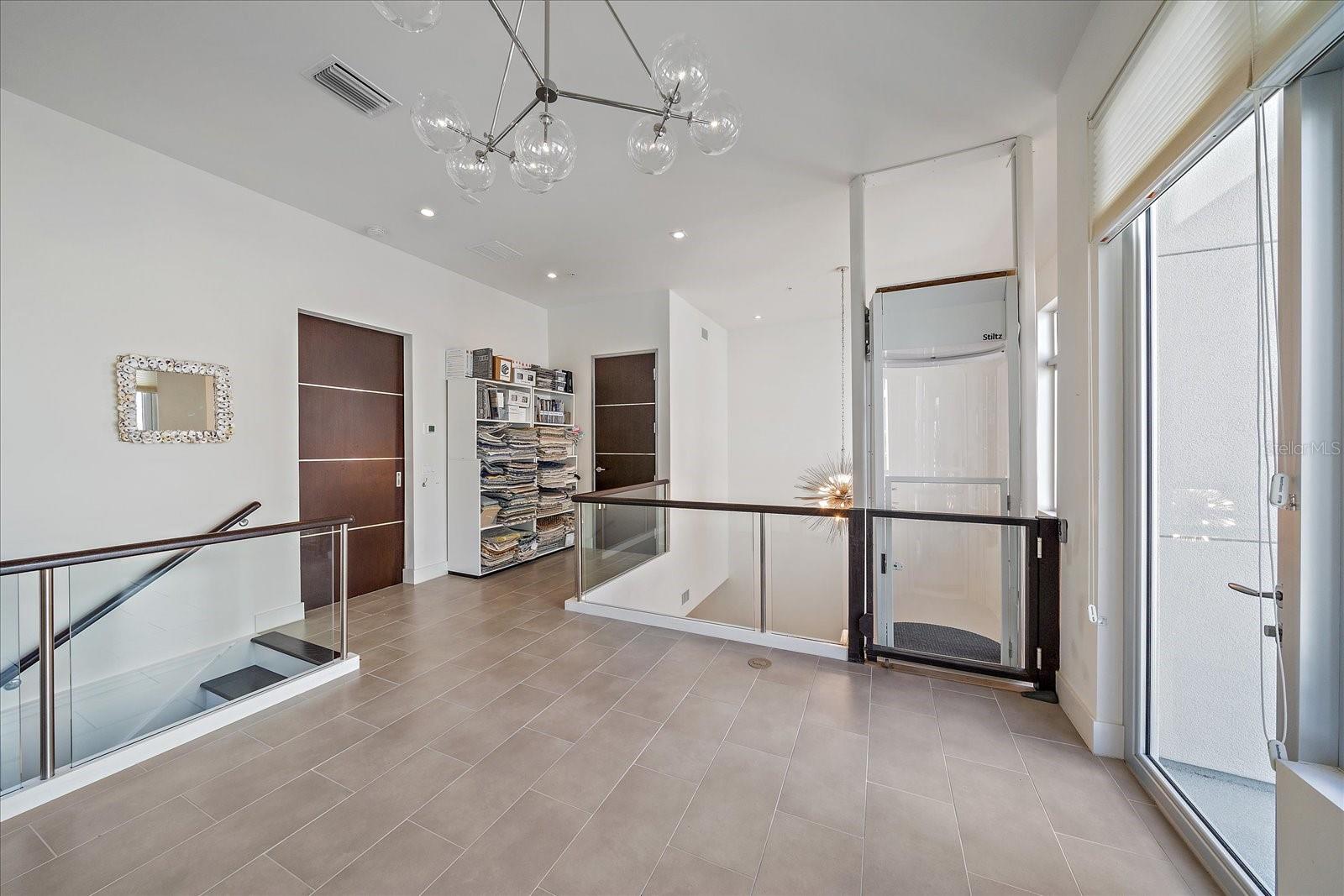232 COSMOPOLITAN CT, SARASOTA, FL, 34236