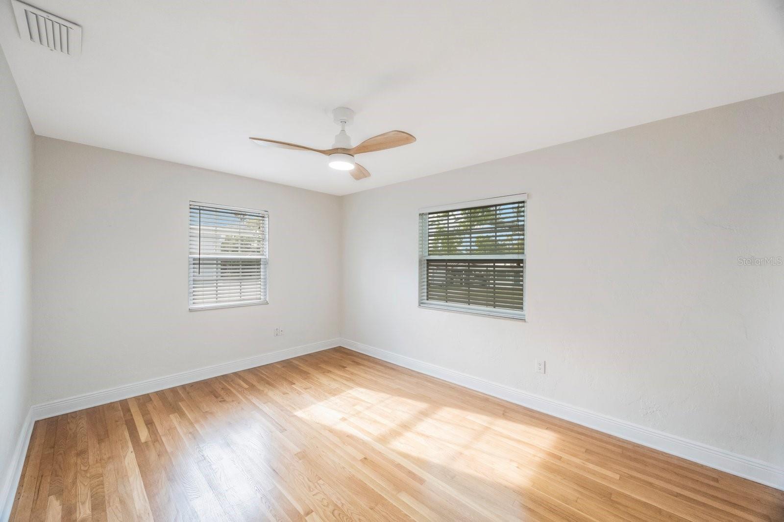 5020 15TH AVE N, ST PETERSBURG, FL, 33710
