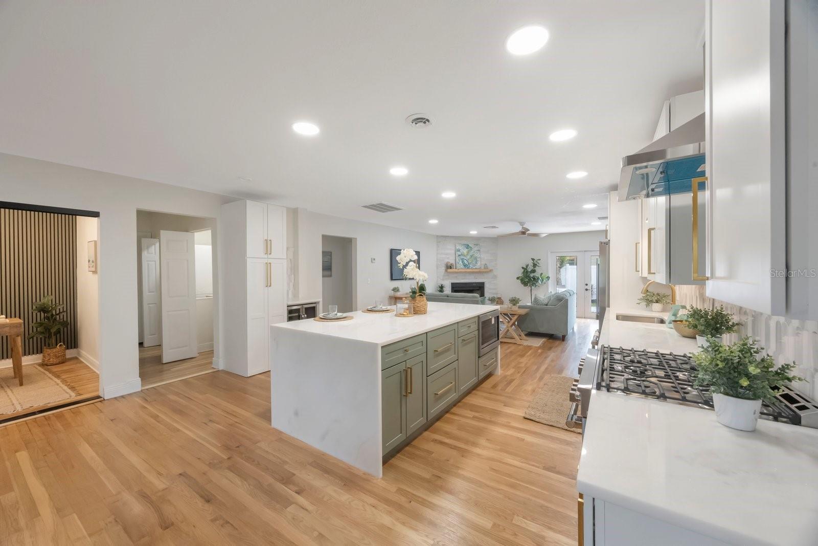 5020 15TH AVE N, ST PETERSBURG, FL, 33710