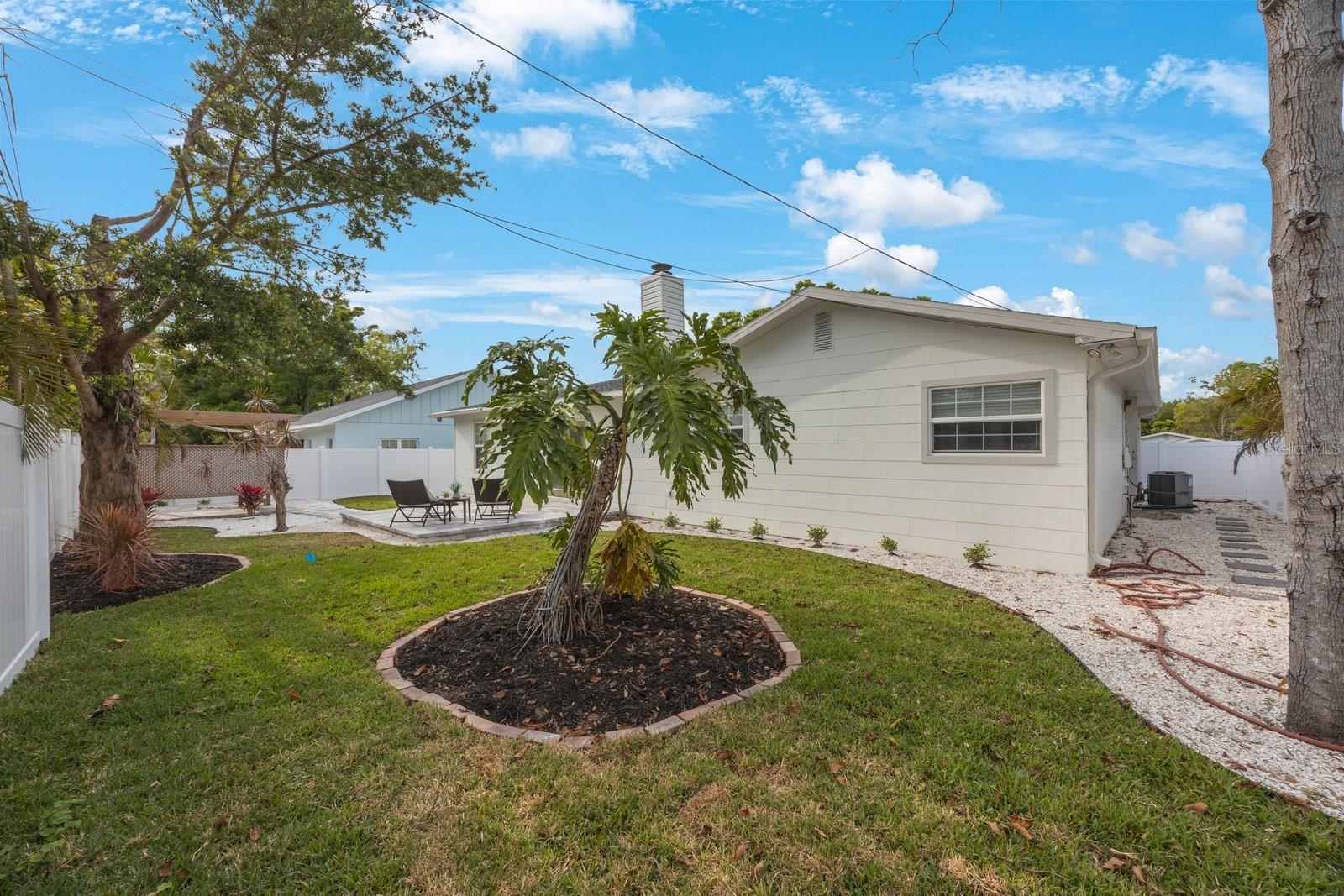 5020 15TH AVE N, ST PETERSBURG, FL, 33710