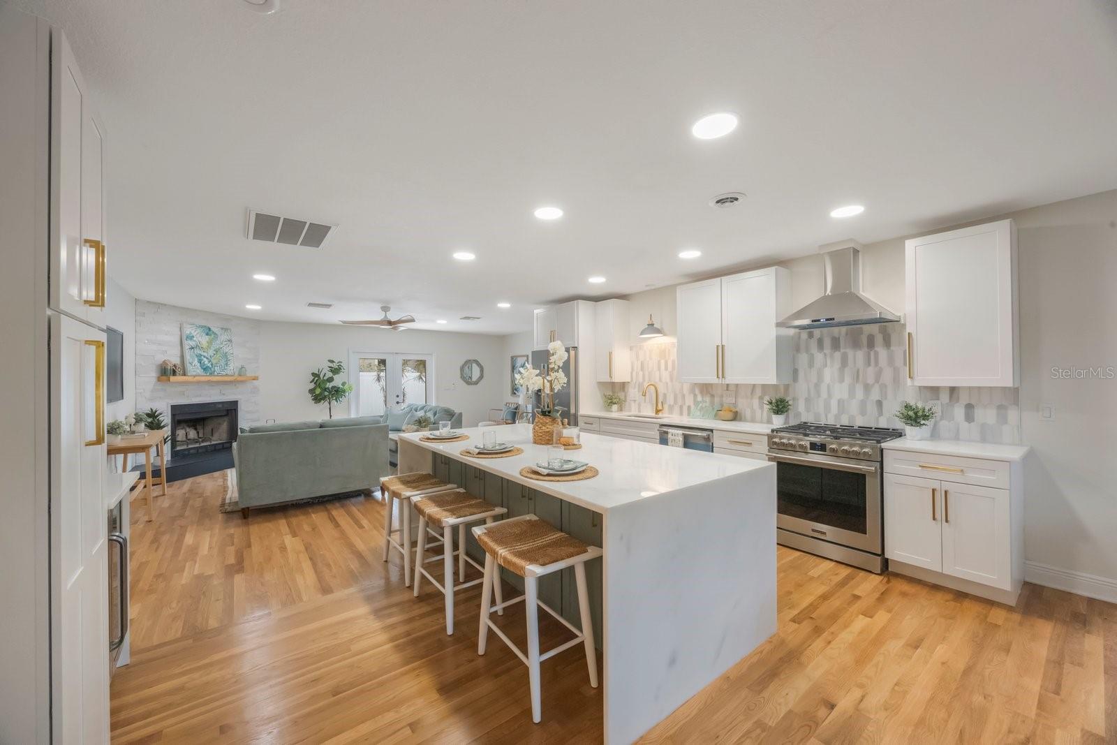 5020 15TH AVE N, ST PETERSBURG, FL, 33710