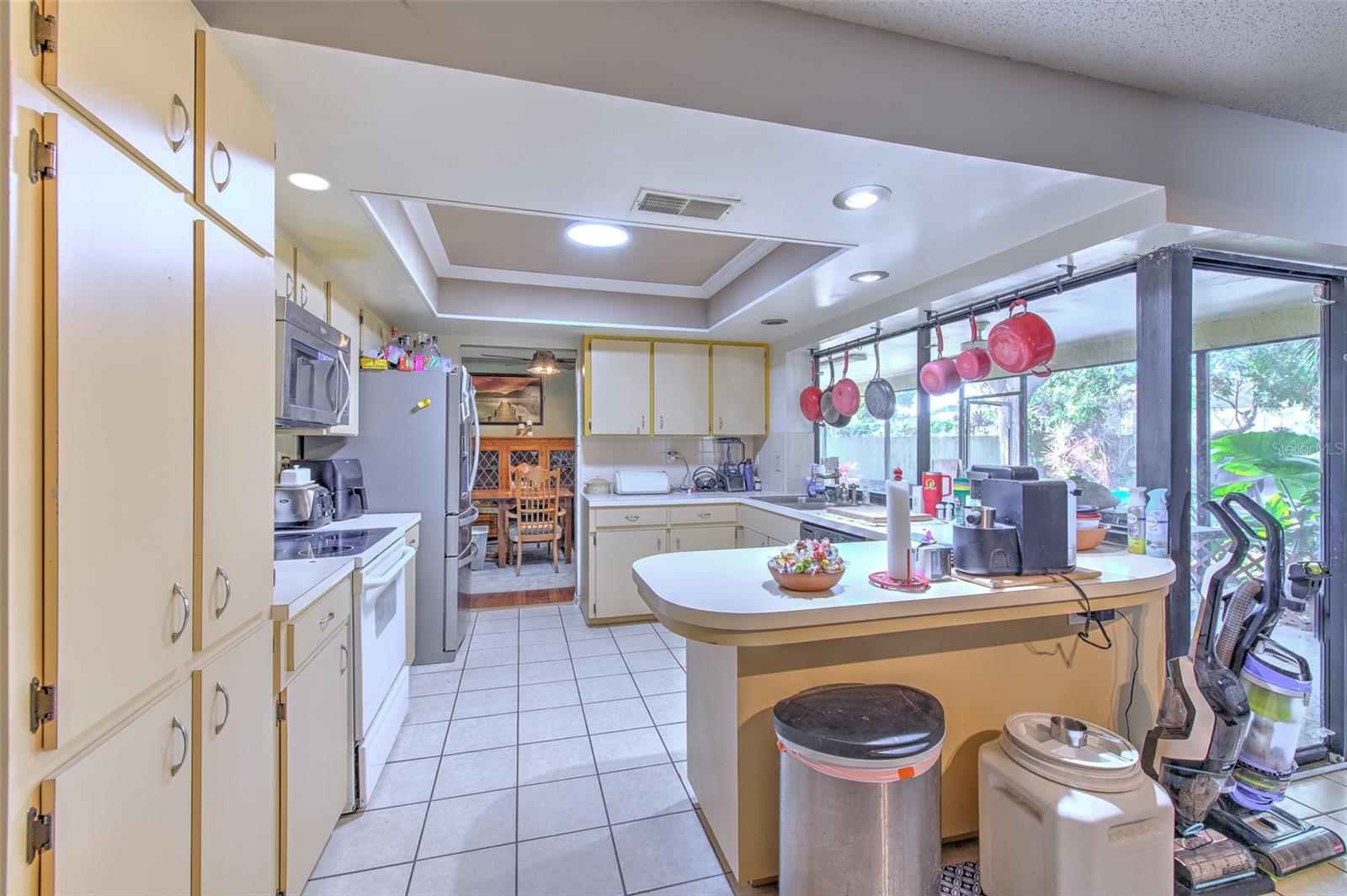 Spacious kitchen