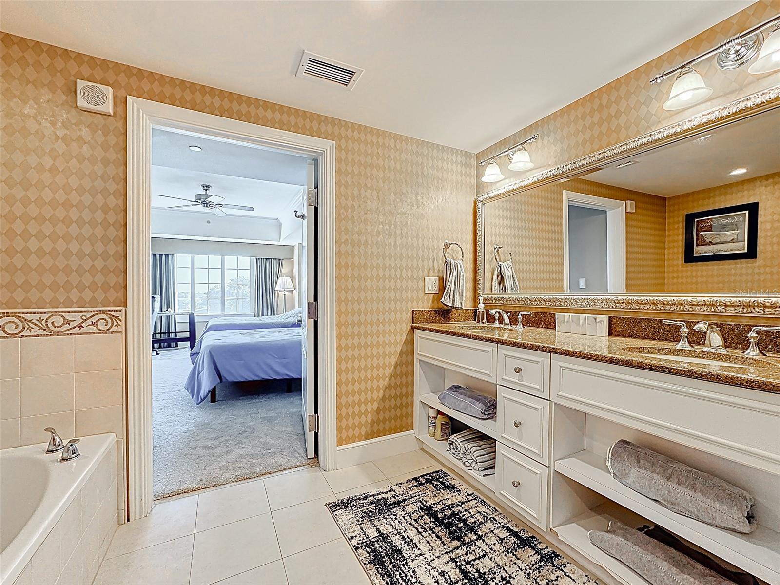 7593 GATHERING DR #203, REUNION, FL, 34747