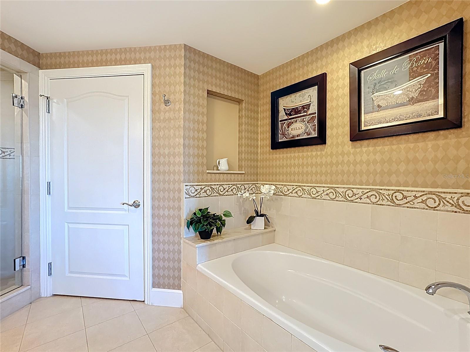 7593 GATHERING DR #203, REUNION, FL, 34747