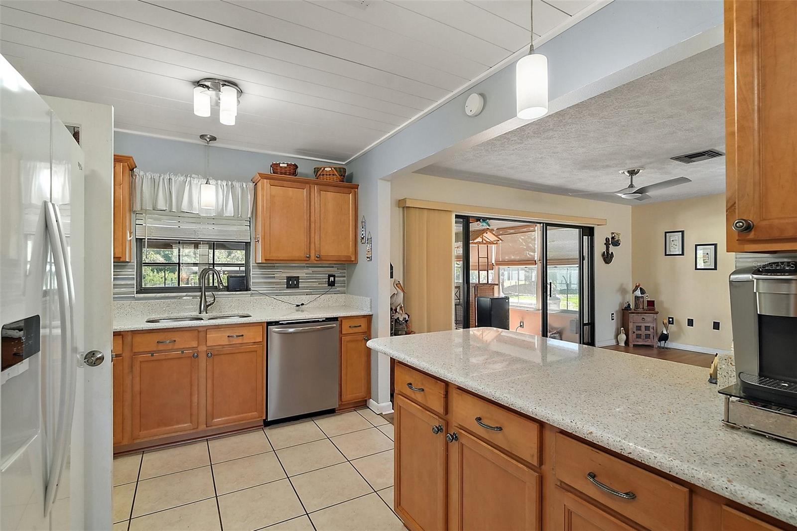 28416 TAMMI DR, TAVARES, FL, 32778