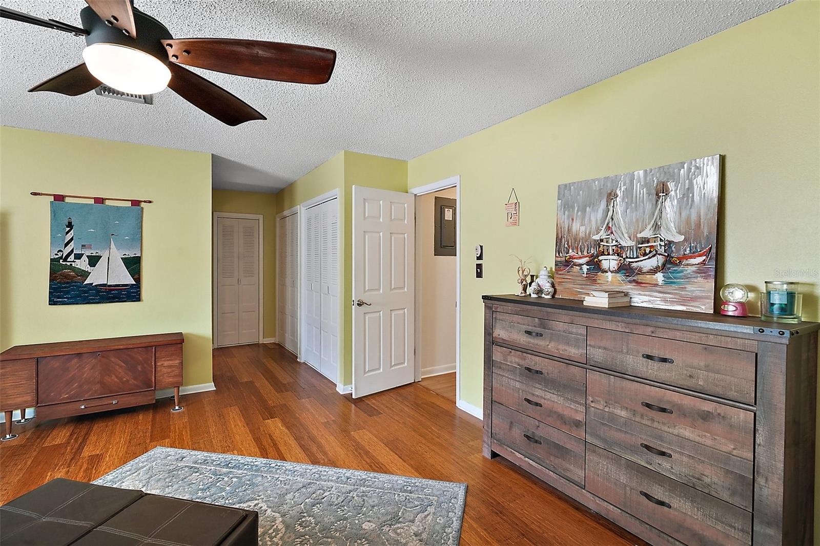 28416 TAMMI DR, TAVARES, FL, 32778