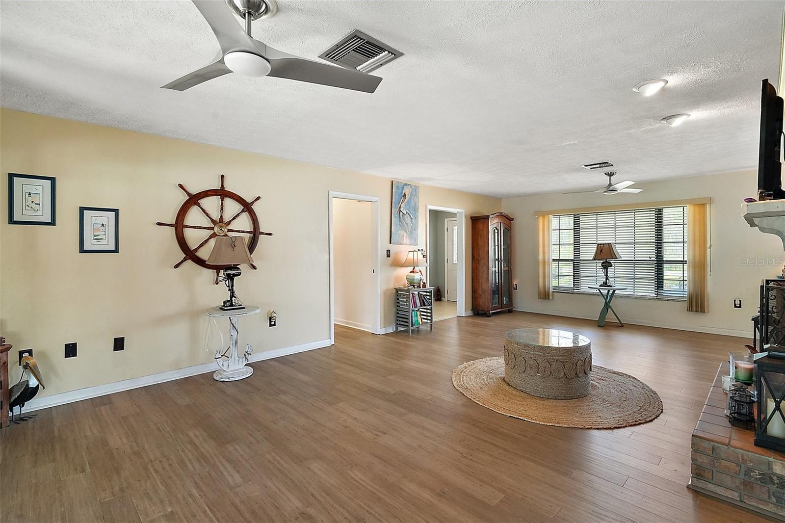 28416 TAMMI DR, TAVARES, FL, 32778