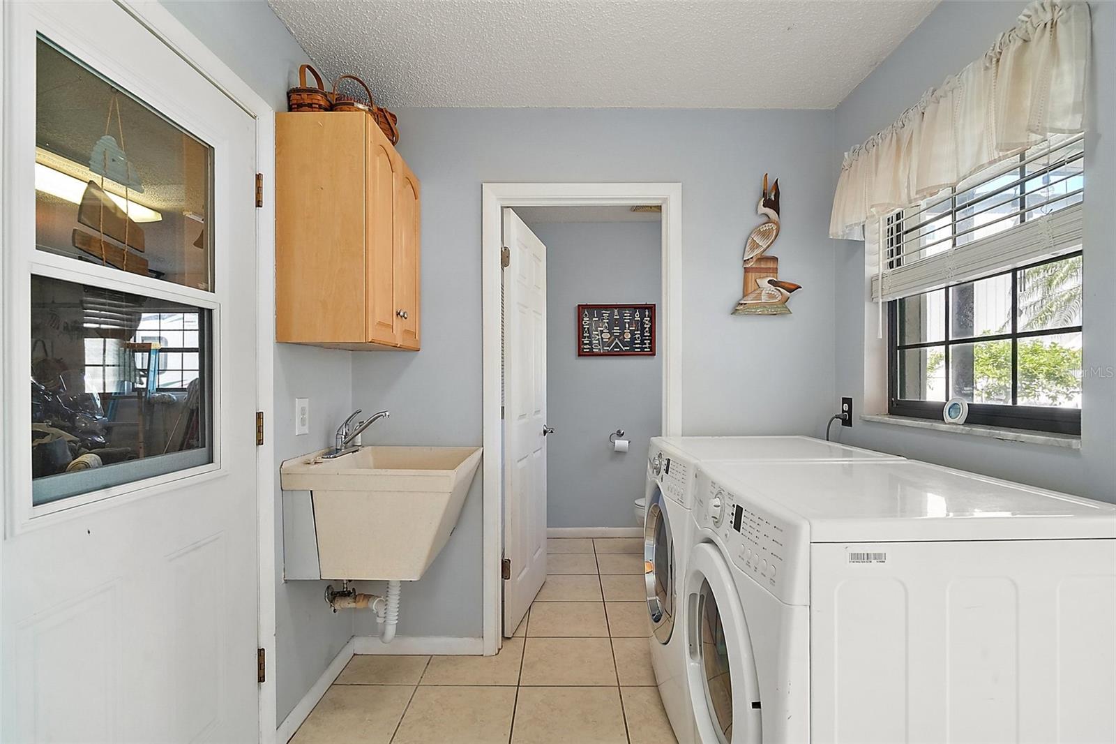 28416 TAMMI DR, TAVARES, FL, 32778