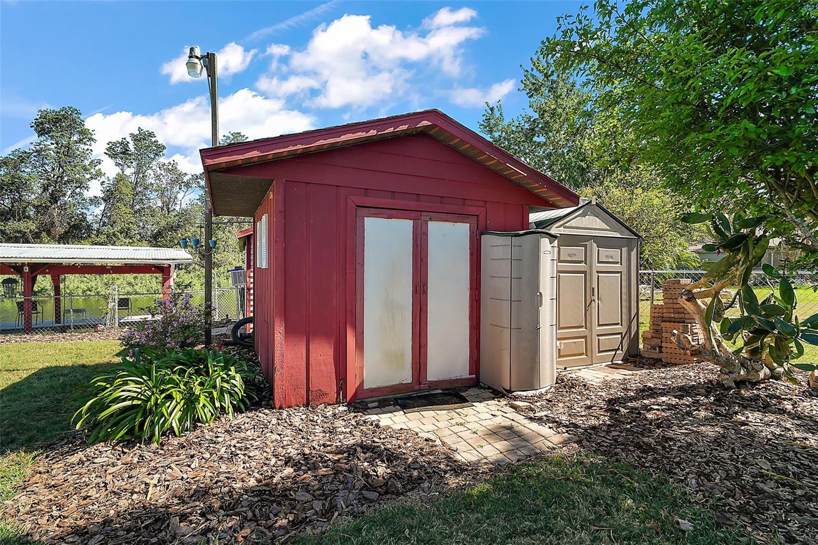 28416 TAMMI DR, TAVARES, FL, 32778