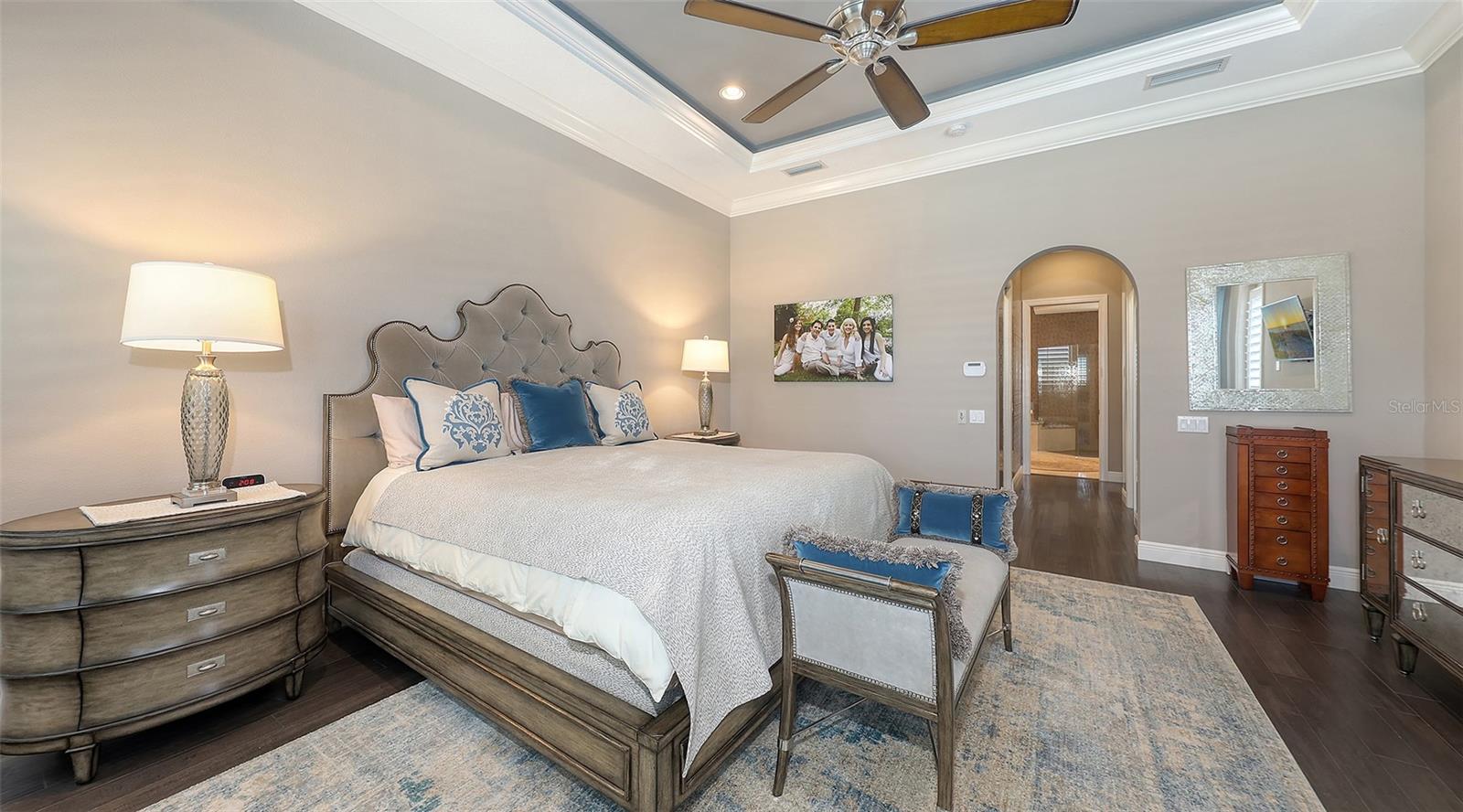 551 RANGER LN, LONGBOAT KEY, FL, 34228