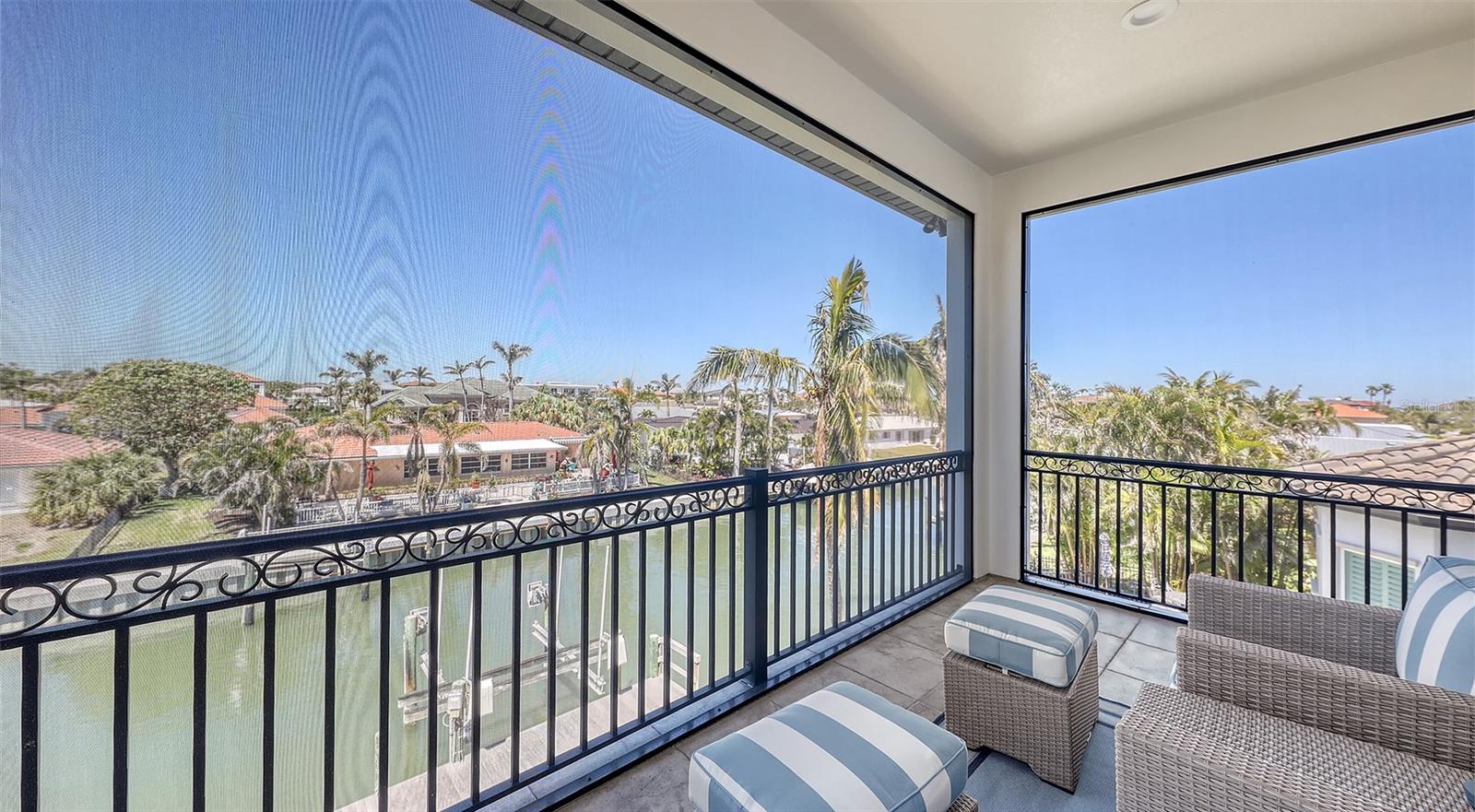 551 RANGER LN, LONGBOAT KEY, FL, 34228