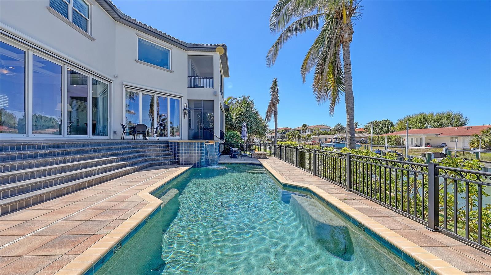 551 RANGER LN, LONGBOAT KEY, FL, 34228
