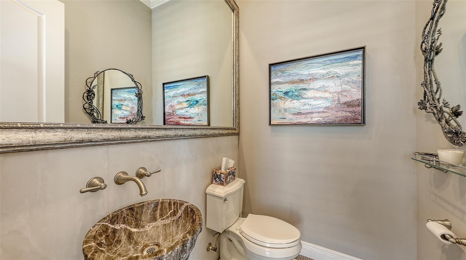 551 RANGER LN, LONGBOAT KEY, FL, 34228