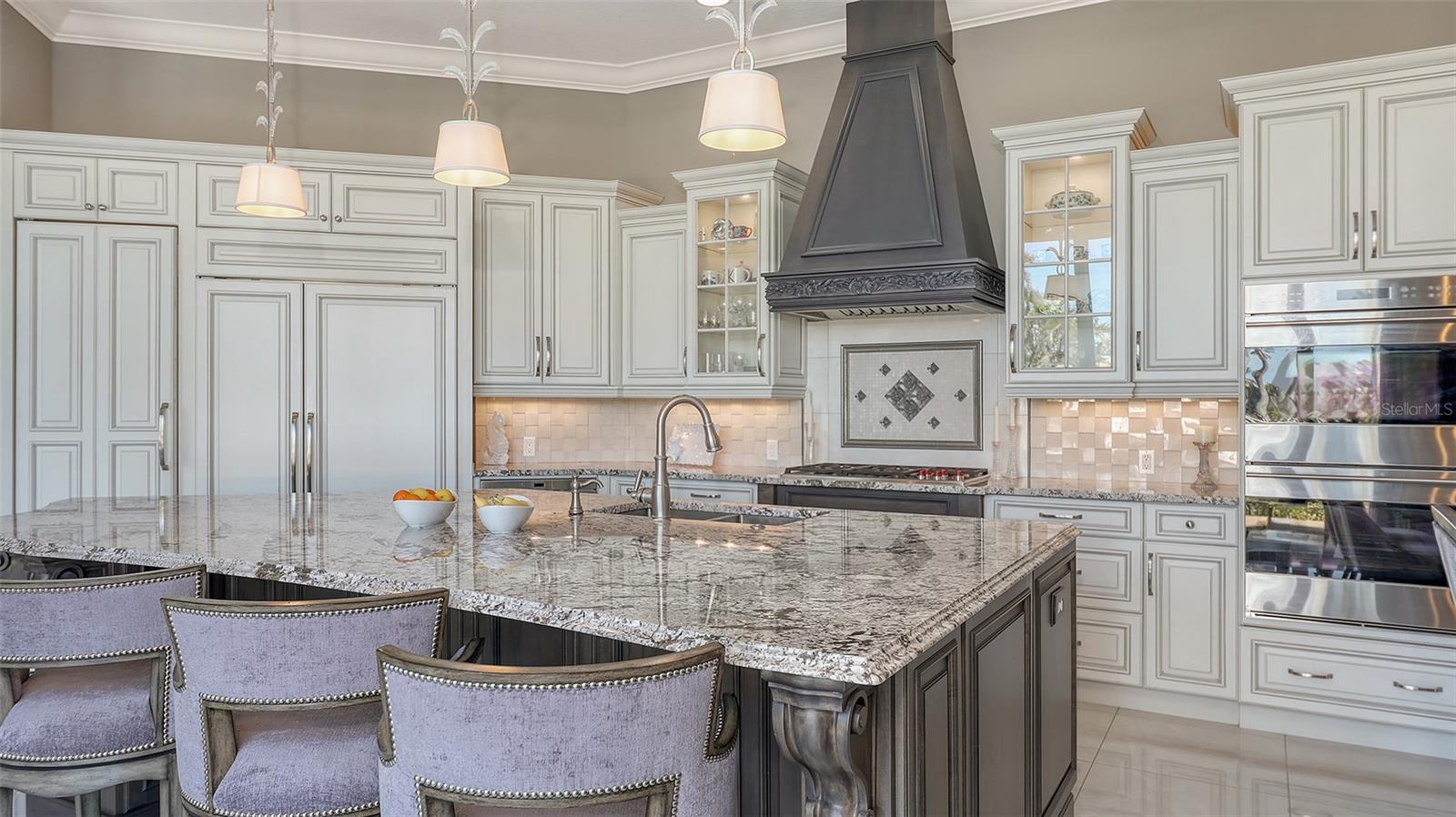 551 RANGER LN, LONGBOAT KEY, FL, 34228