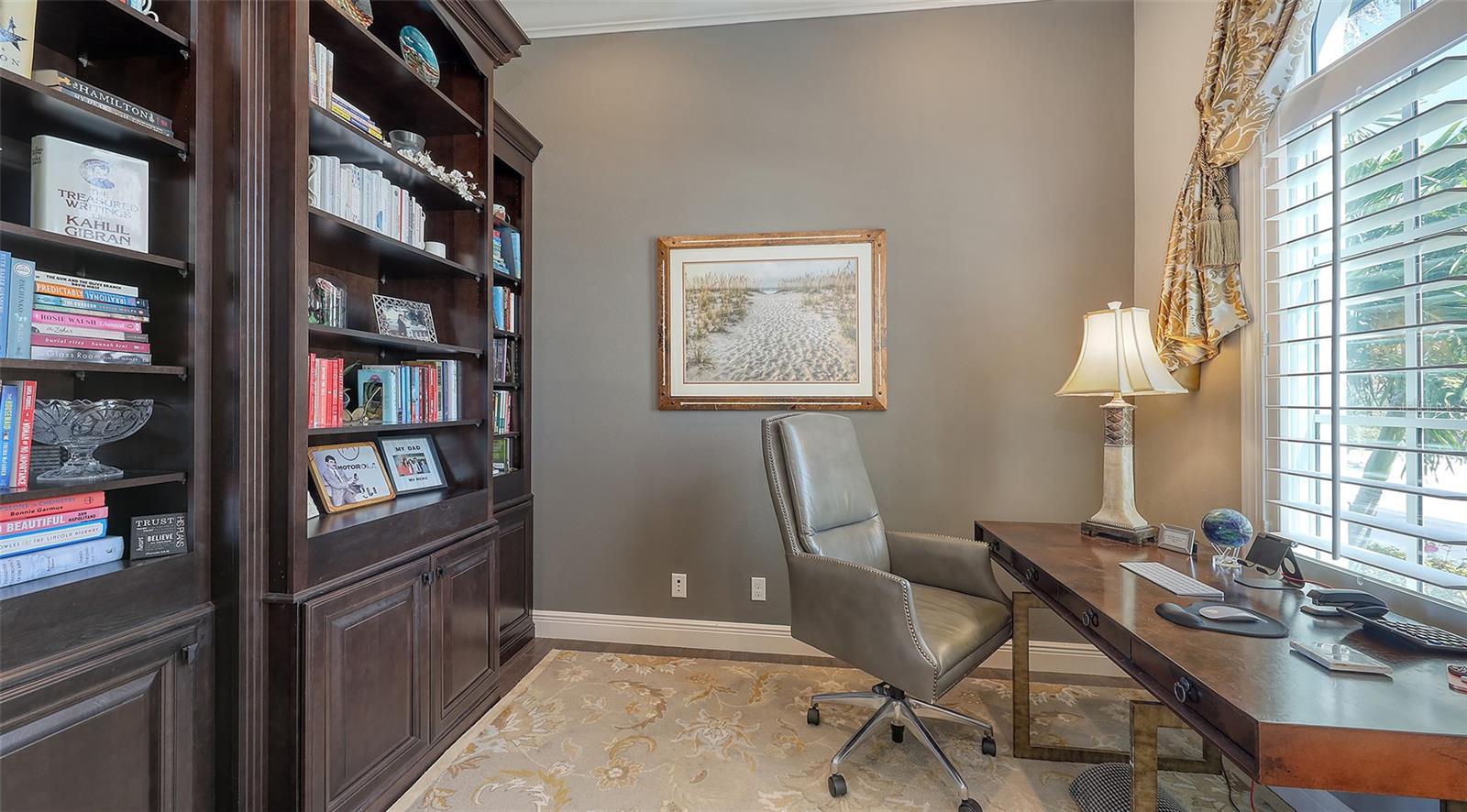 551 RANGER LN, LONGBOAT KEY, FL, 34228