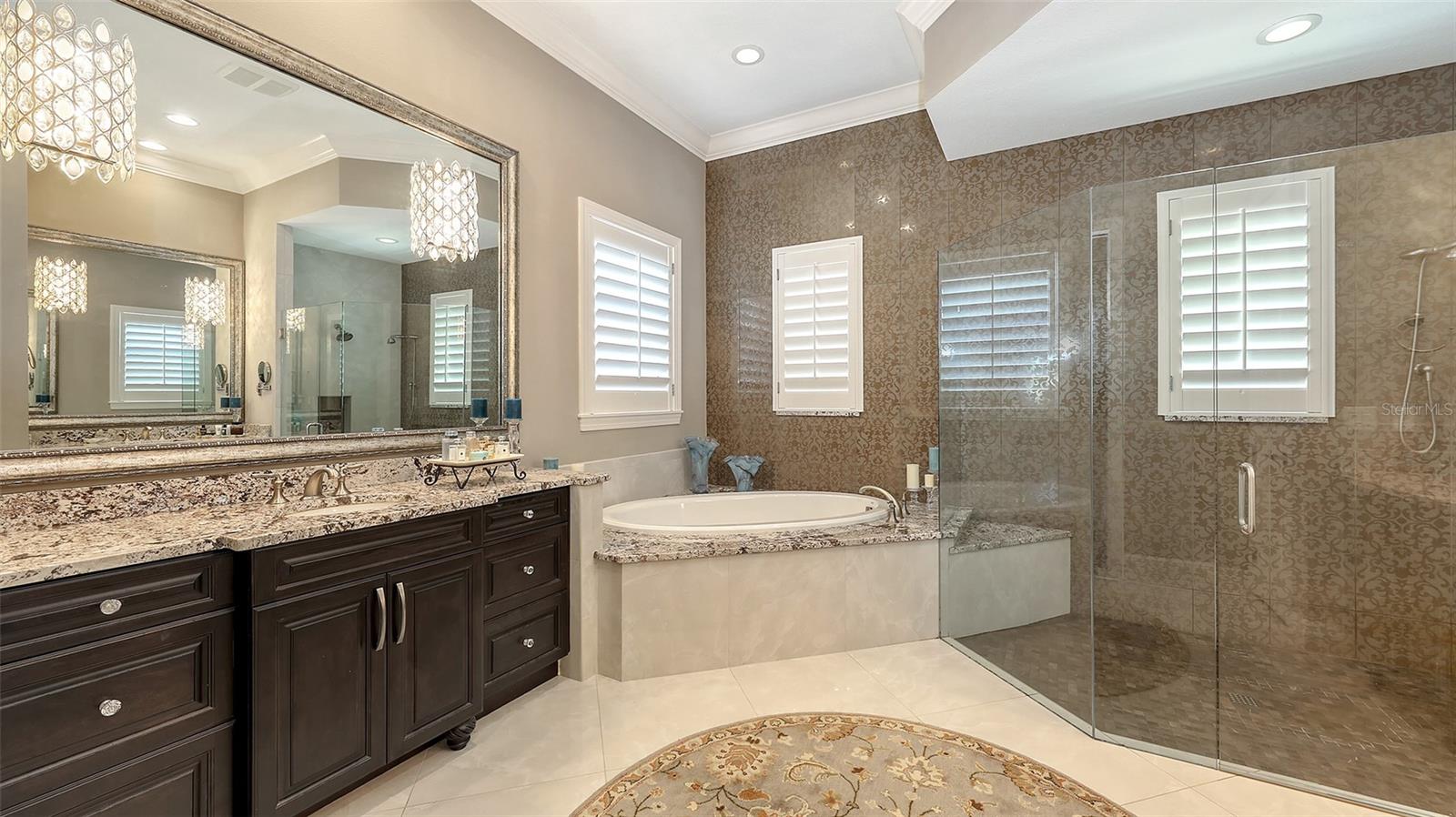 551 RANGER LN, LONGBOAT KEY, FL, 34228