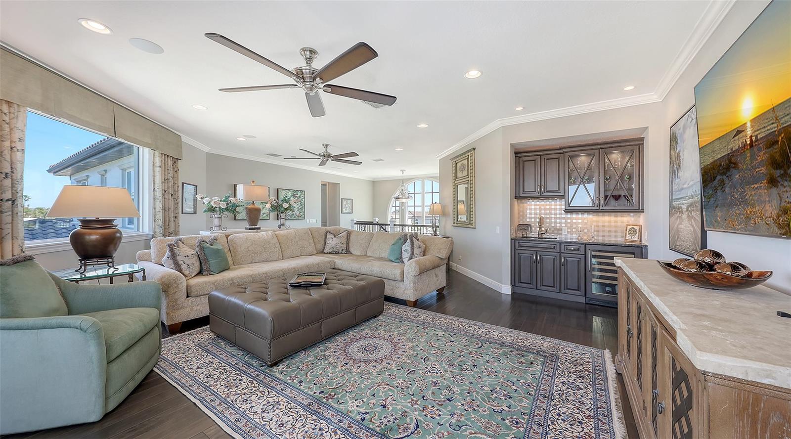 551 RANGER LN, LONGBOAT KEY, FL, 34228