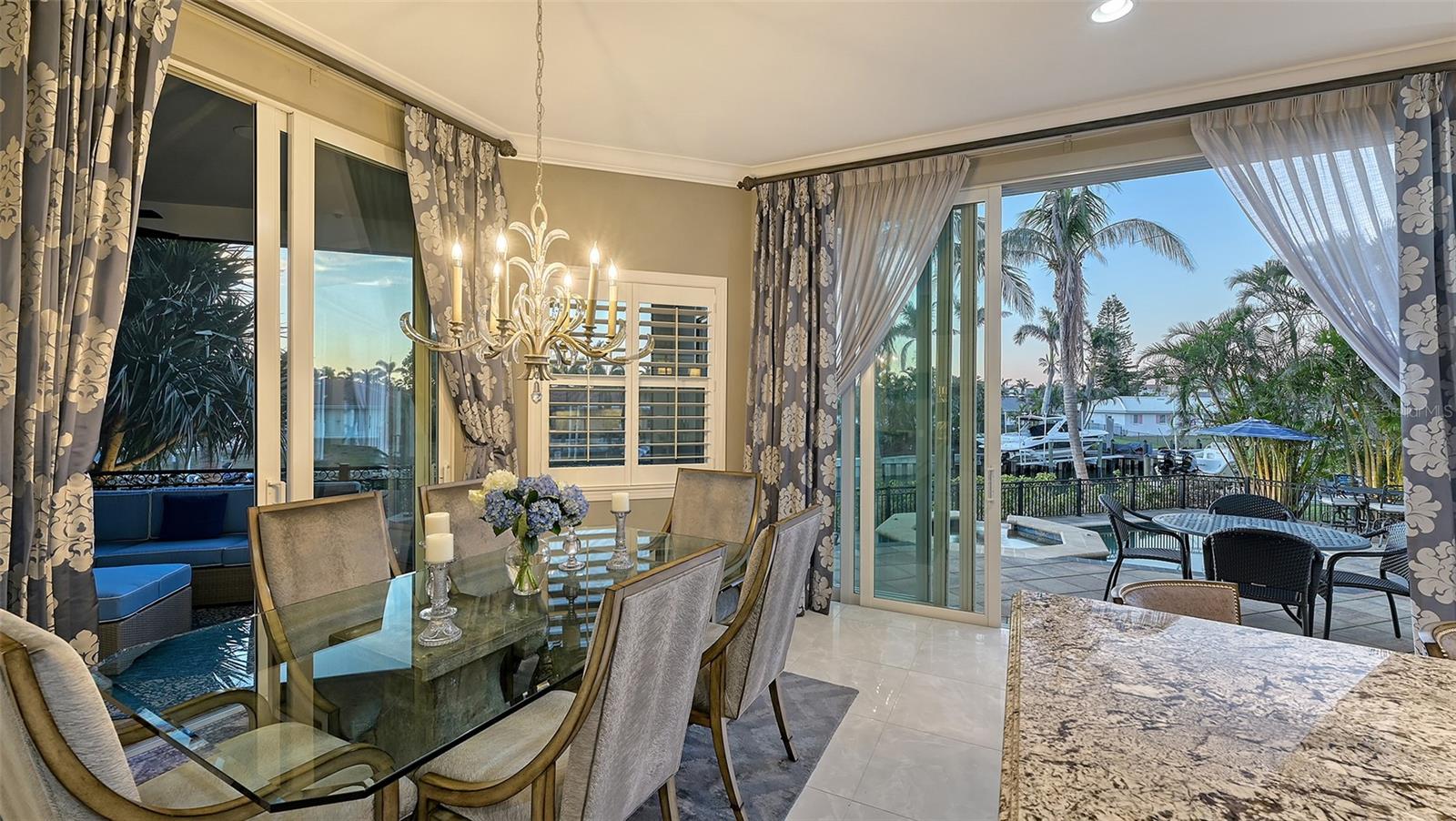 551 RANGER LN, LONGBOAT KEY, FL, 34228