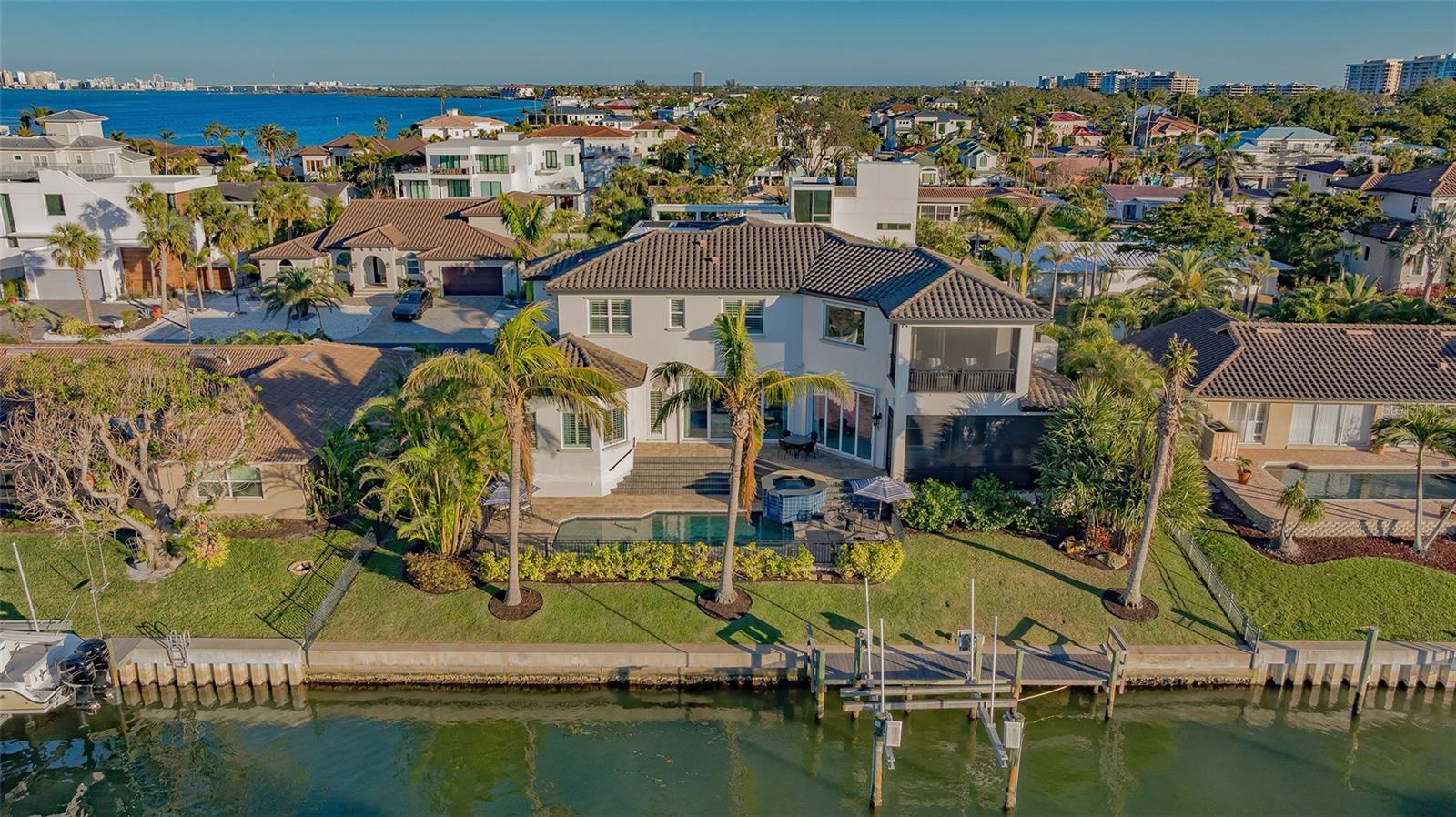 551 RANGER LN, LONGBOAT KEY, FL, 34228