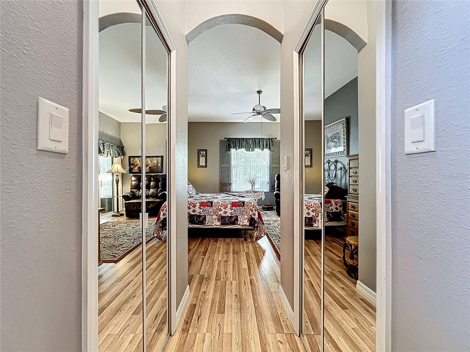 24112 ROBINWOOD ST, LEESBURG, FL, 34748