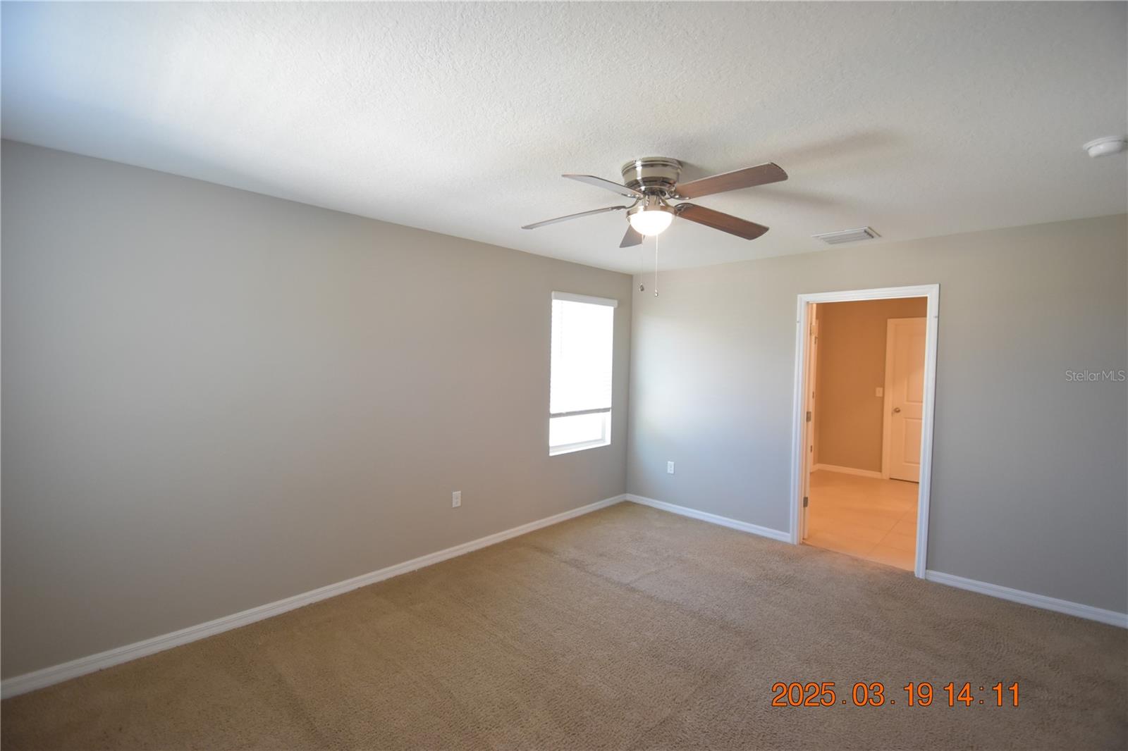 10233 MANGROVE WELL RD, SUN CITY CENTER, FL, 33573