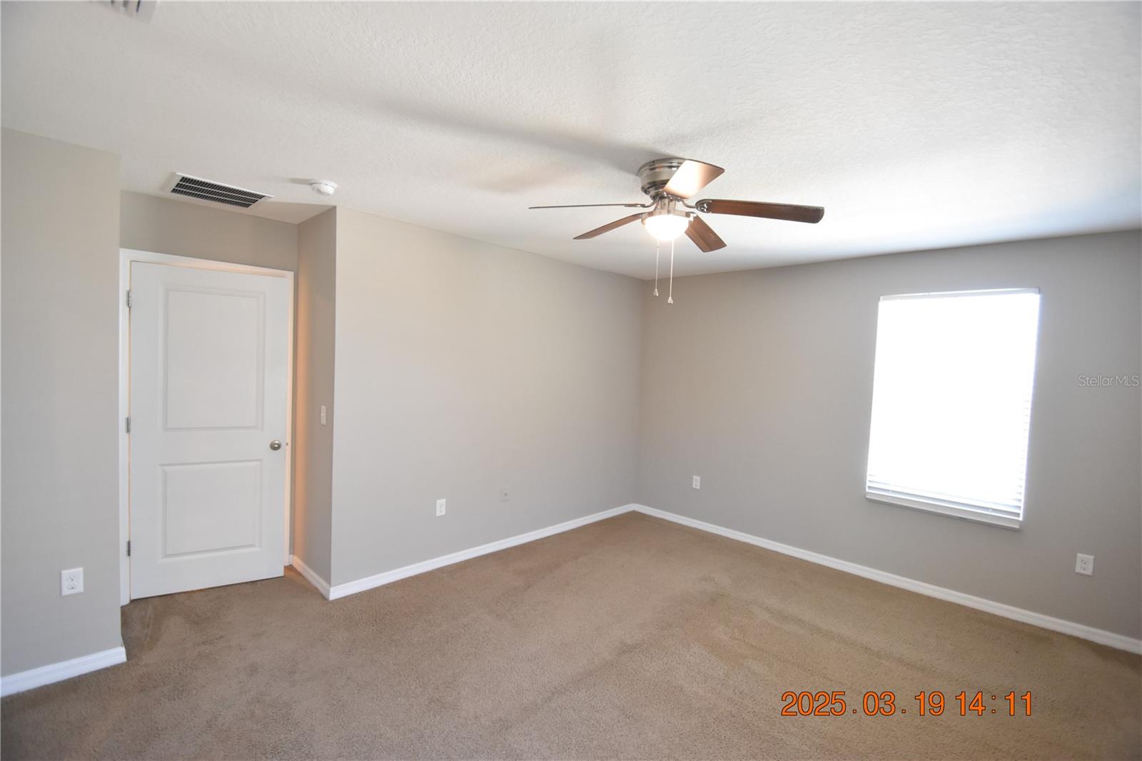 10233 MANGROVE WELL RD, SUN CITY CENTER, FL, 33573