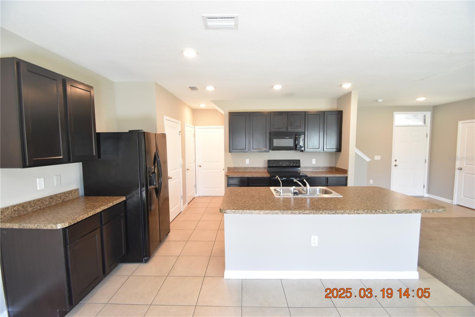 10233 MANGROVE WELL RD, SUN CITY CENTER, FL, 33573
