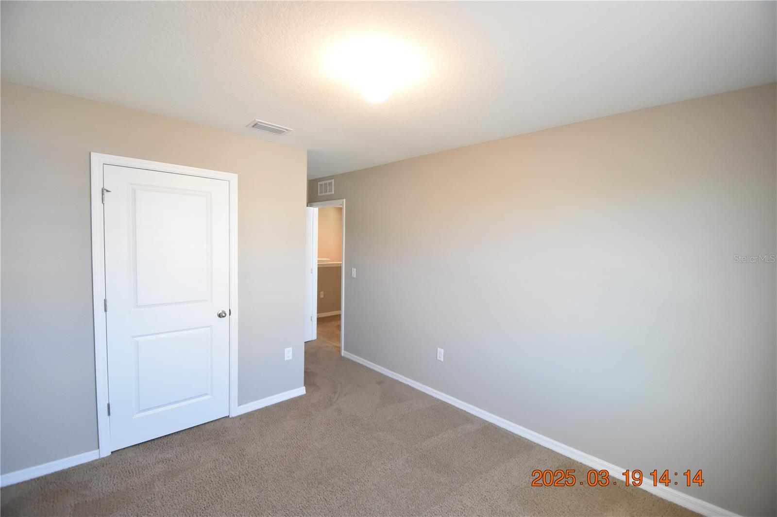 10233 MANGROVE WELL RD, SUN CITY CENTER, FL, 33573