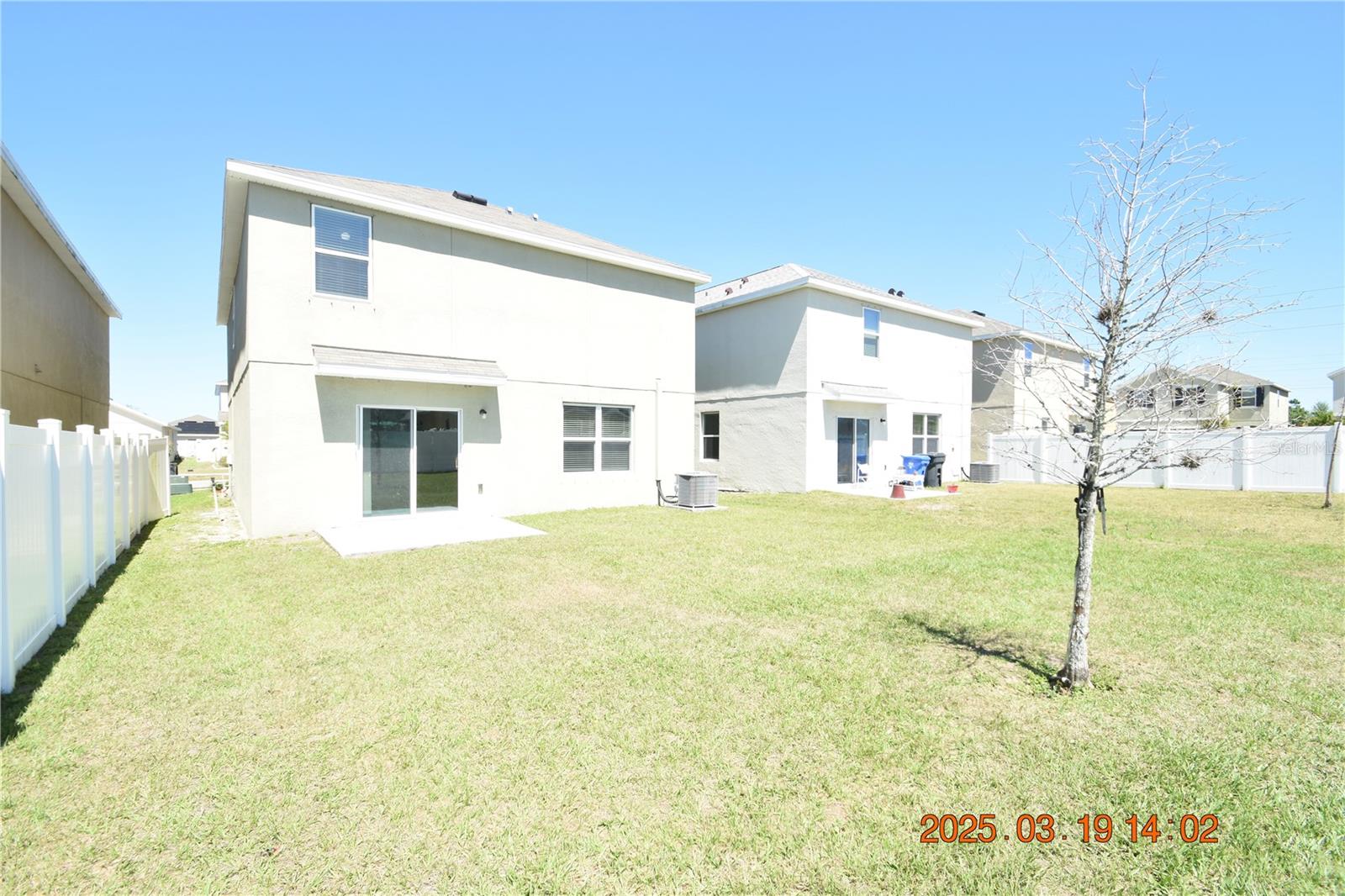 10233 MANGROVE WELL RD, SUN CITY CENTER, FL, 33573