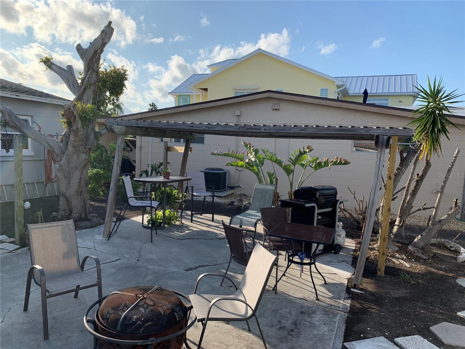 766 182ND AVE E, REDINGTON SHORES, FL, 33708