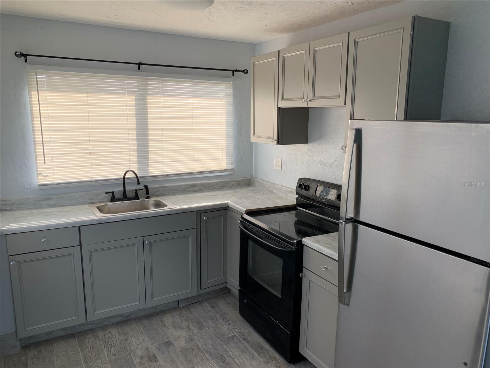 766 182ND AVE E, REDINGTON SHORES, FL, 33708