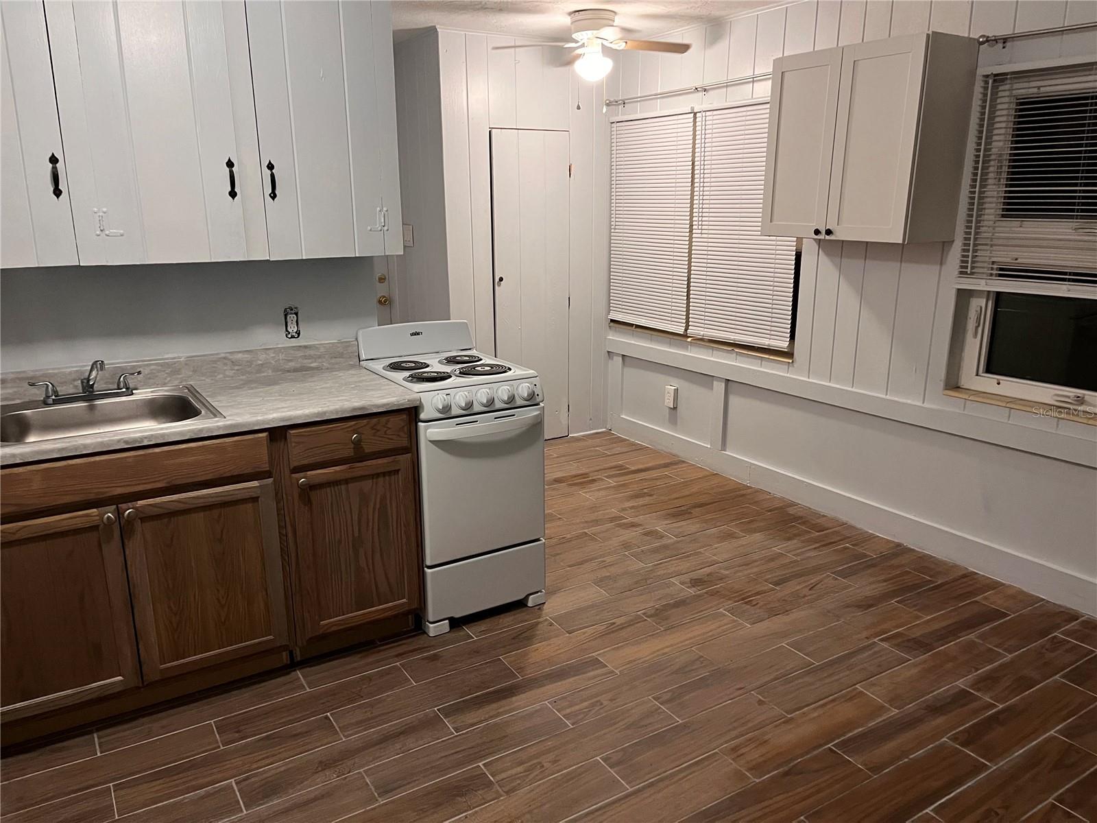 766 182ND AVE E, REDINGTON SHORES, FL, 33708
